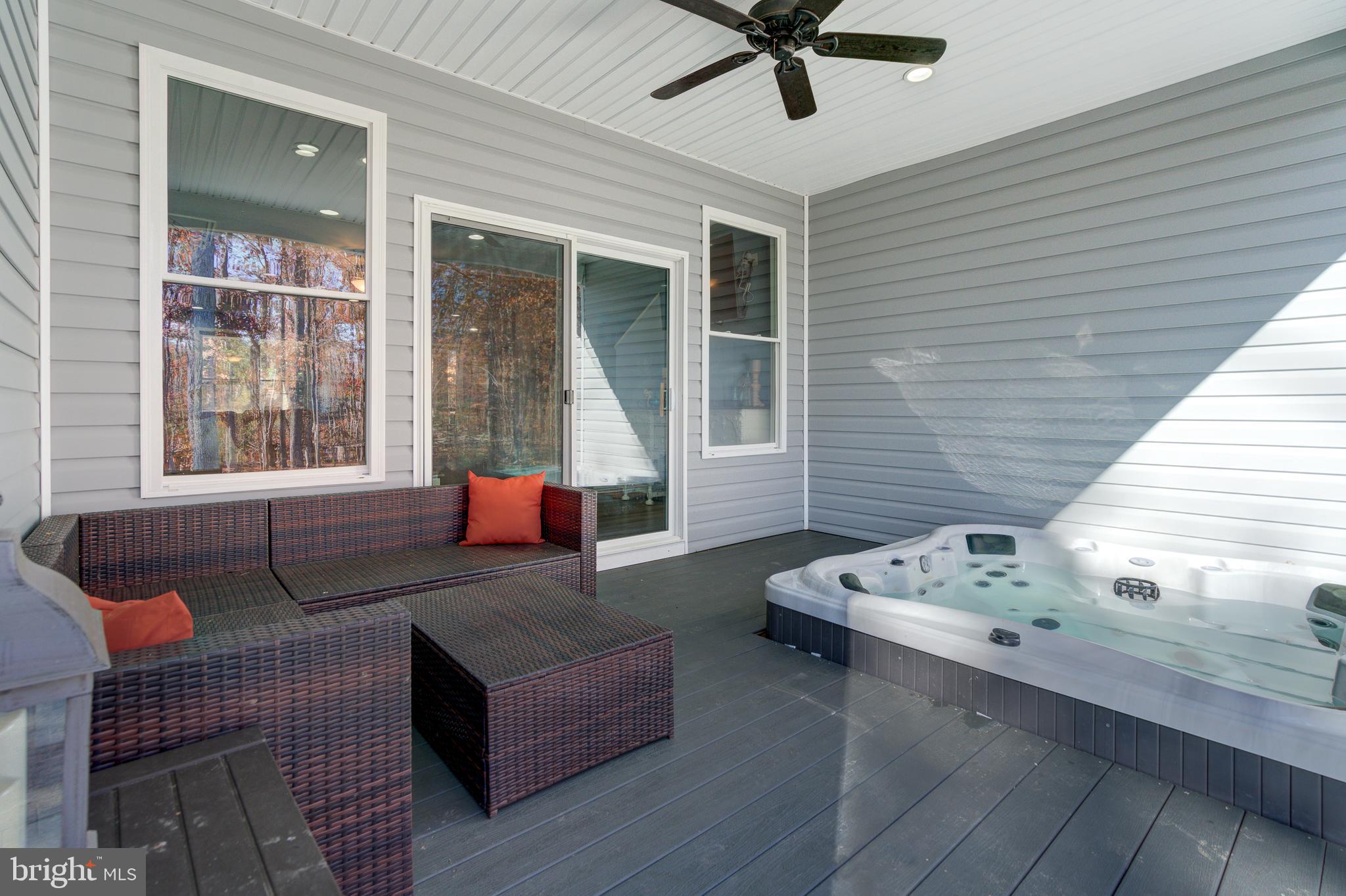 TALL PINES - Residential