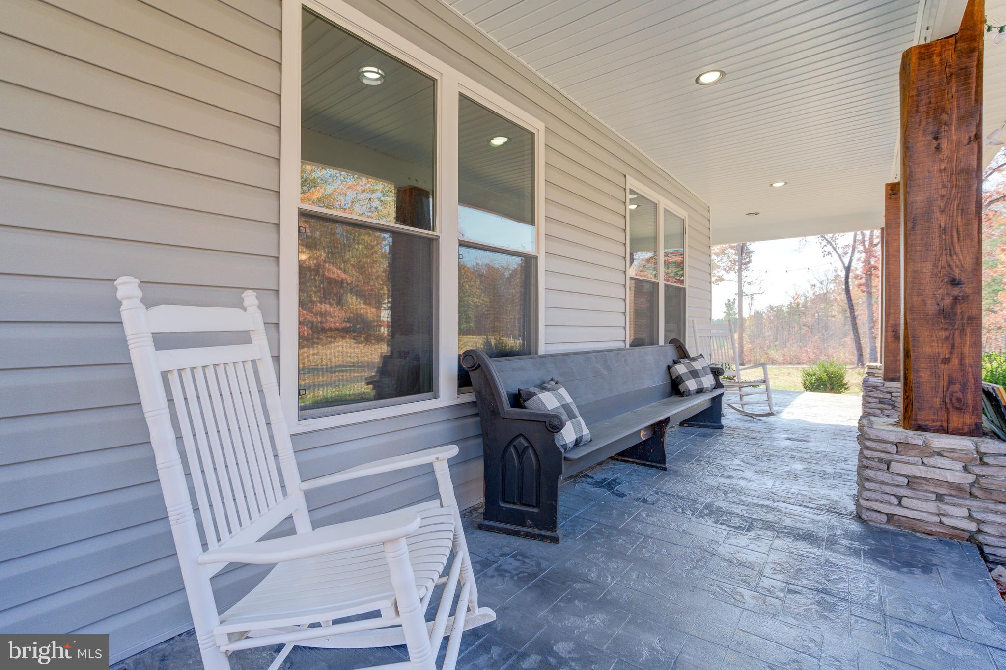 TALL PINES - Residential