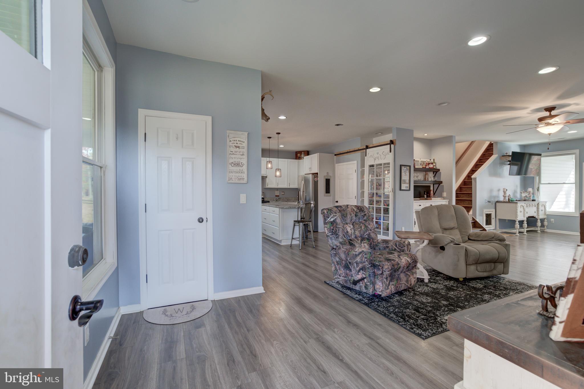 TALL PINES - Residential