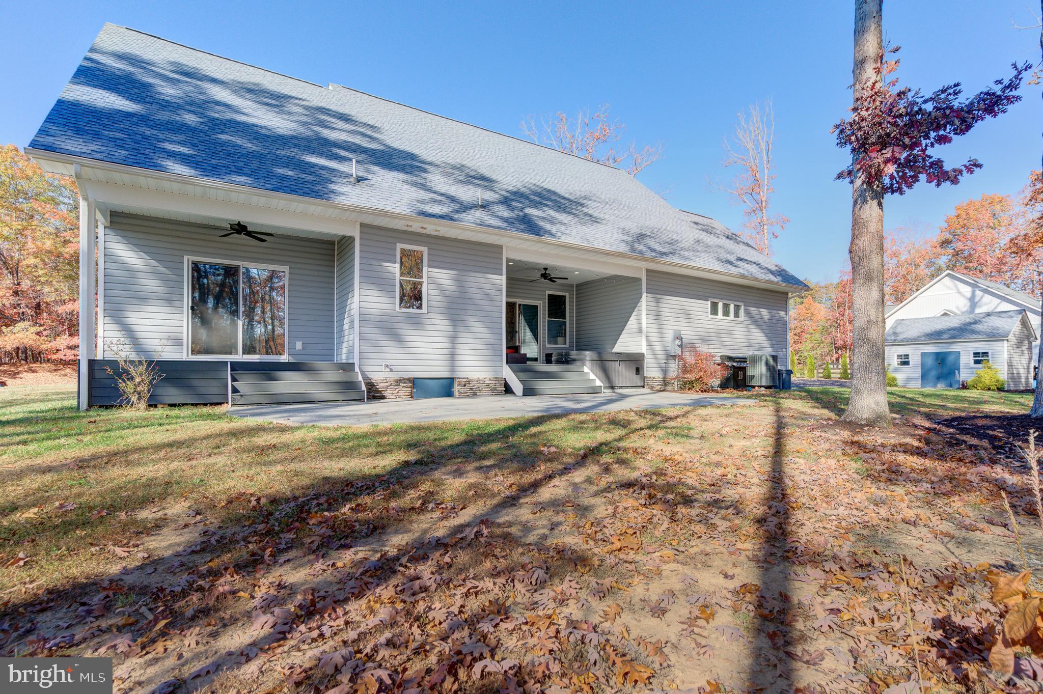 TALL PINES - Residential