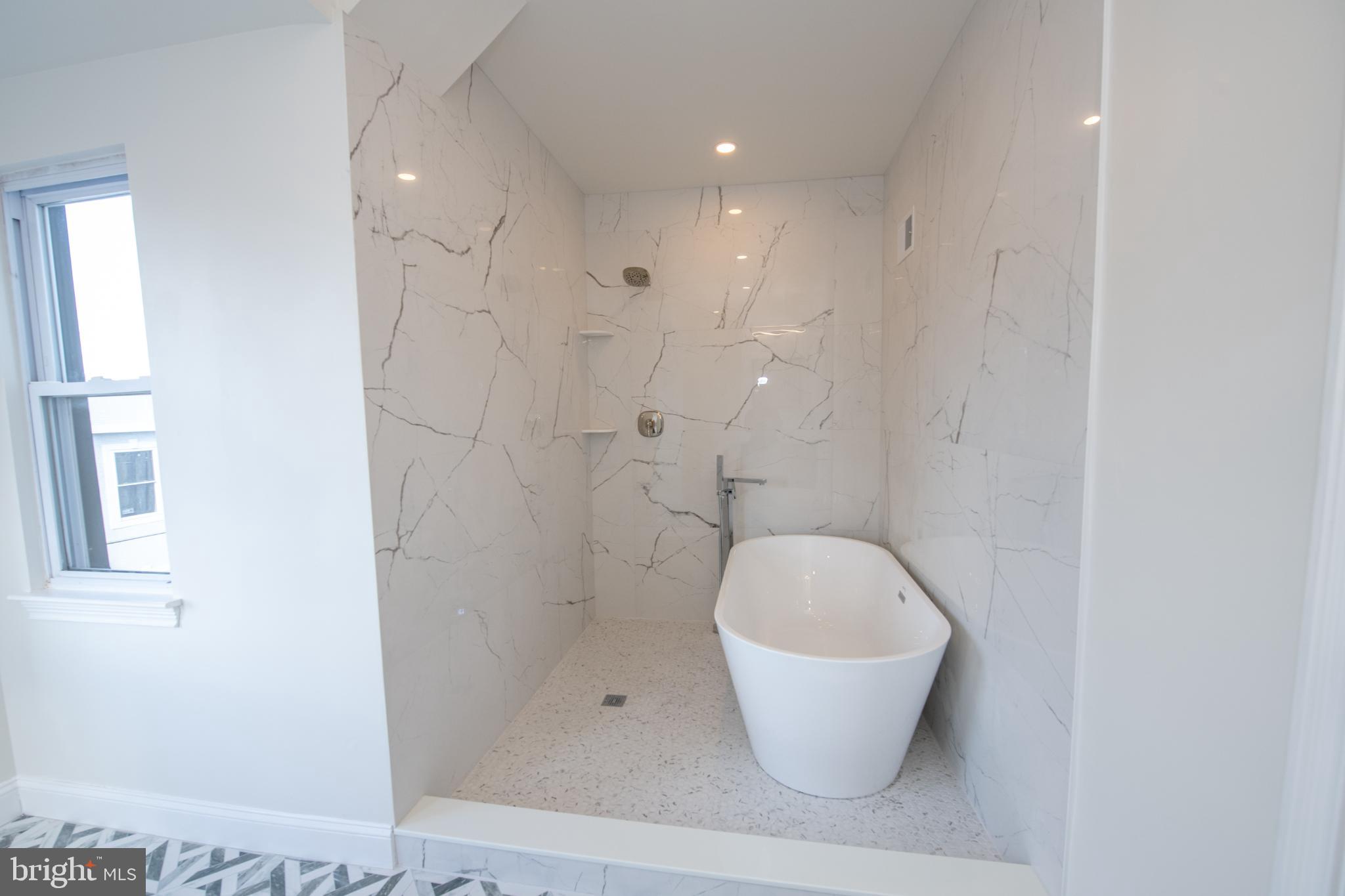 POWELTON VILLAGE - Residential