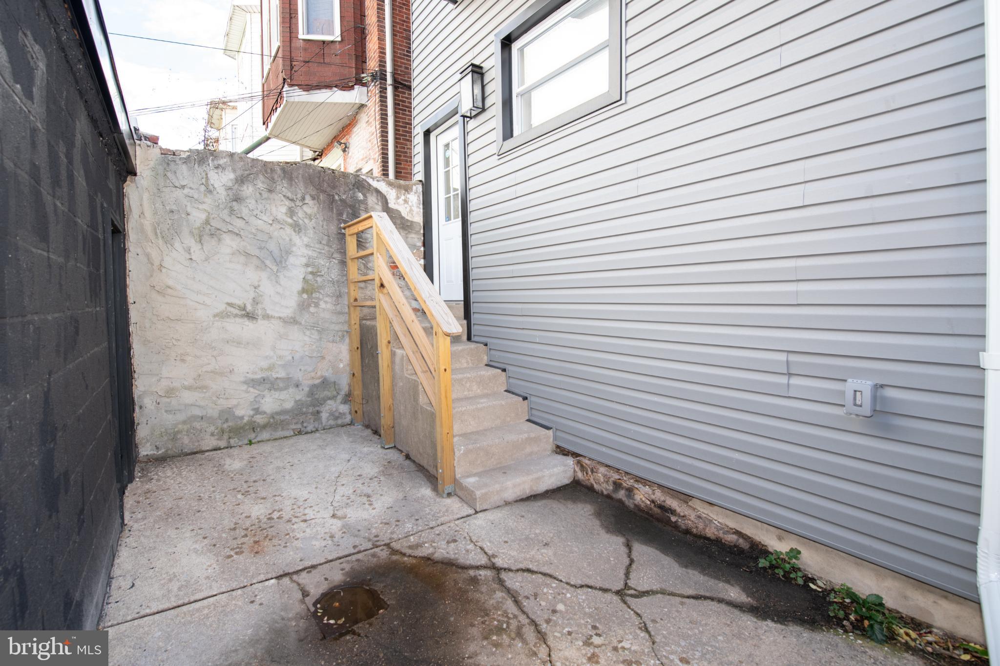 POWELTON VILLAGE - Residential