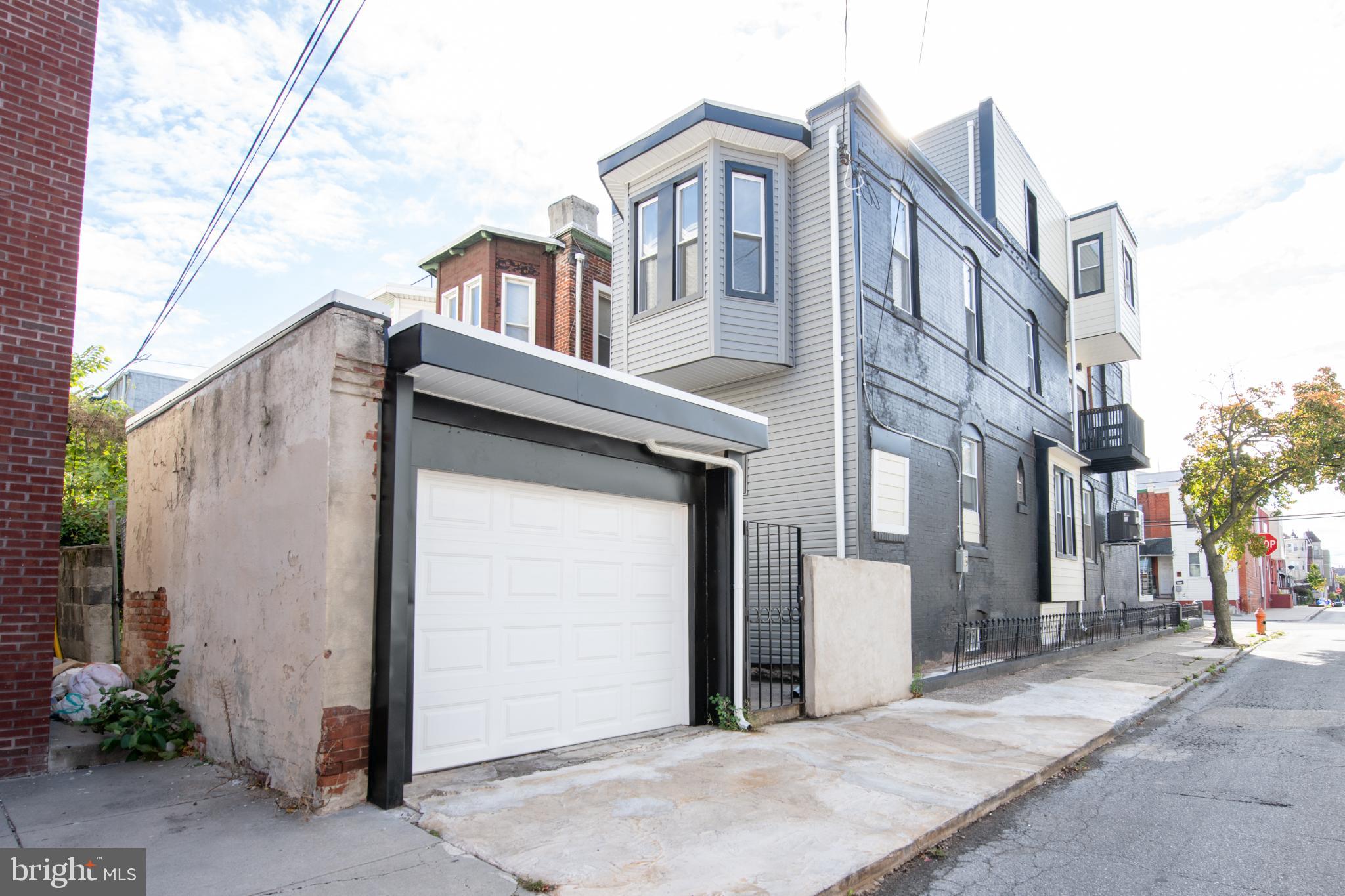 POWELTON VILLAGE - Residential