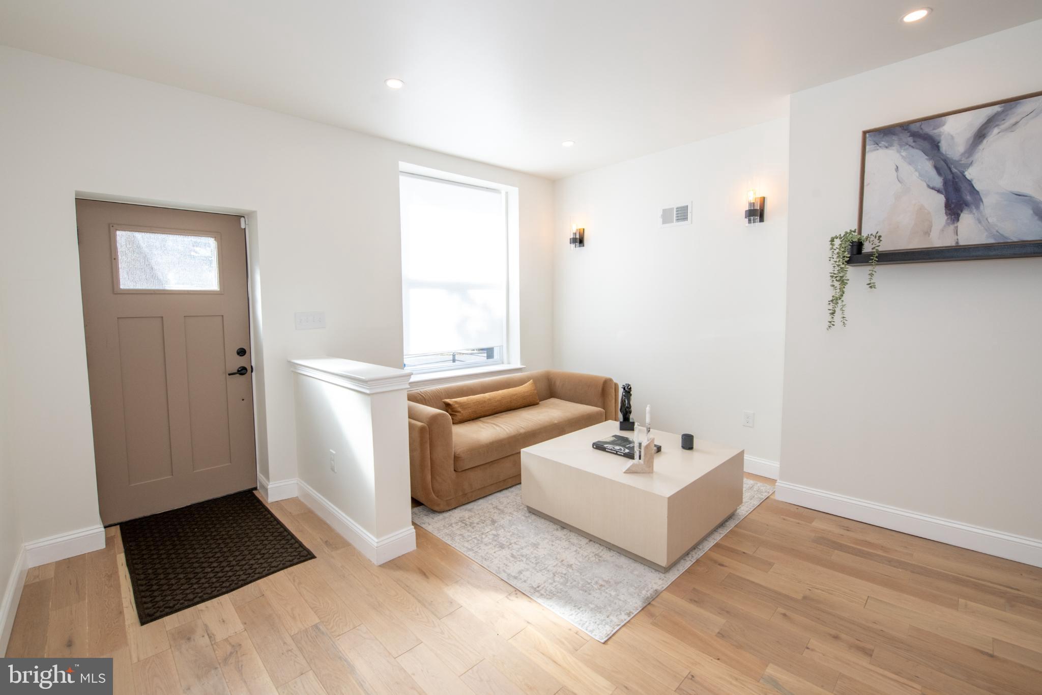 4063 SPRING GARDEN STREET