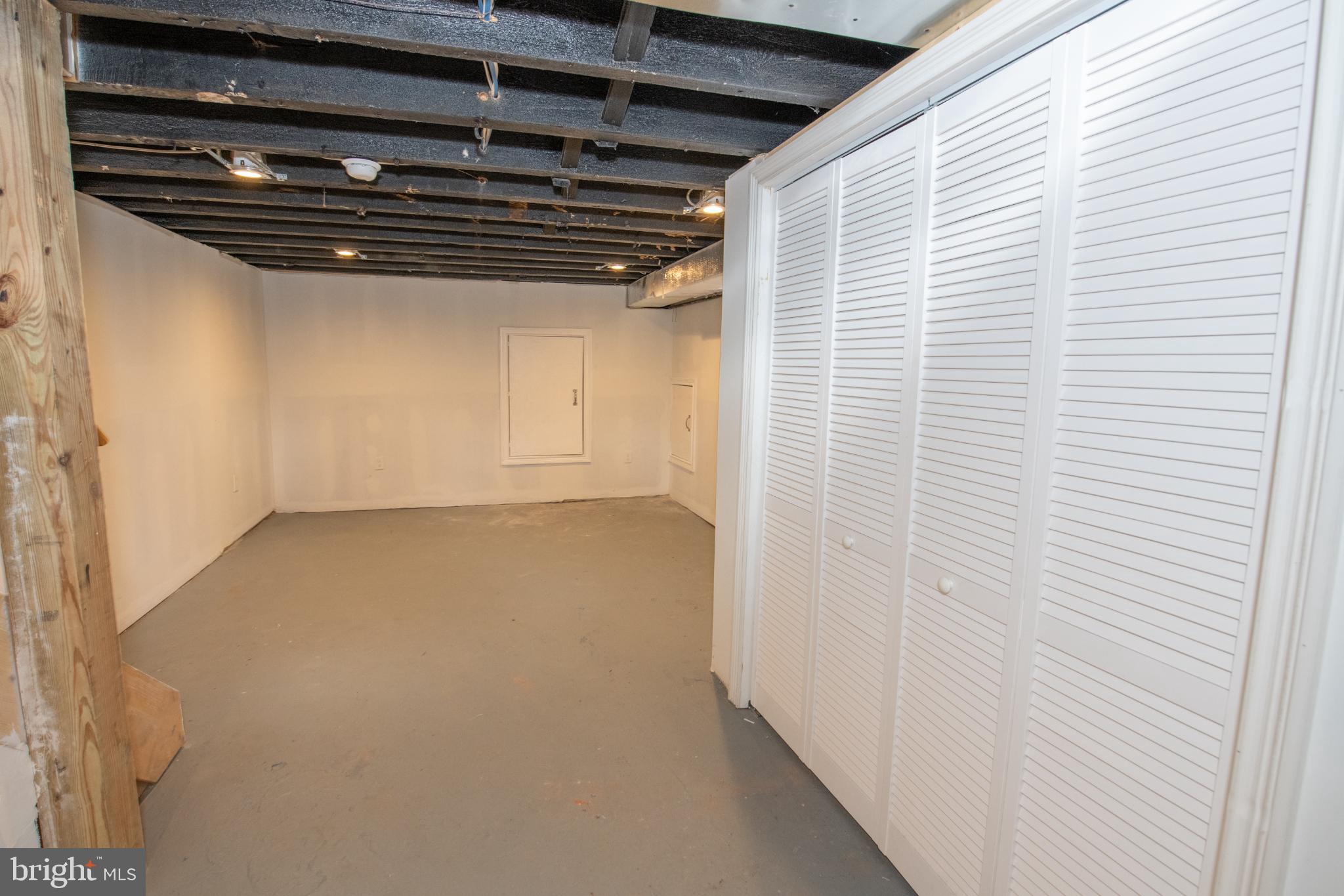 POWELTON VILLAGE - Residential