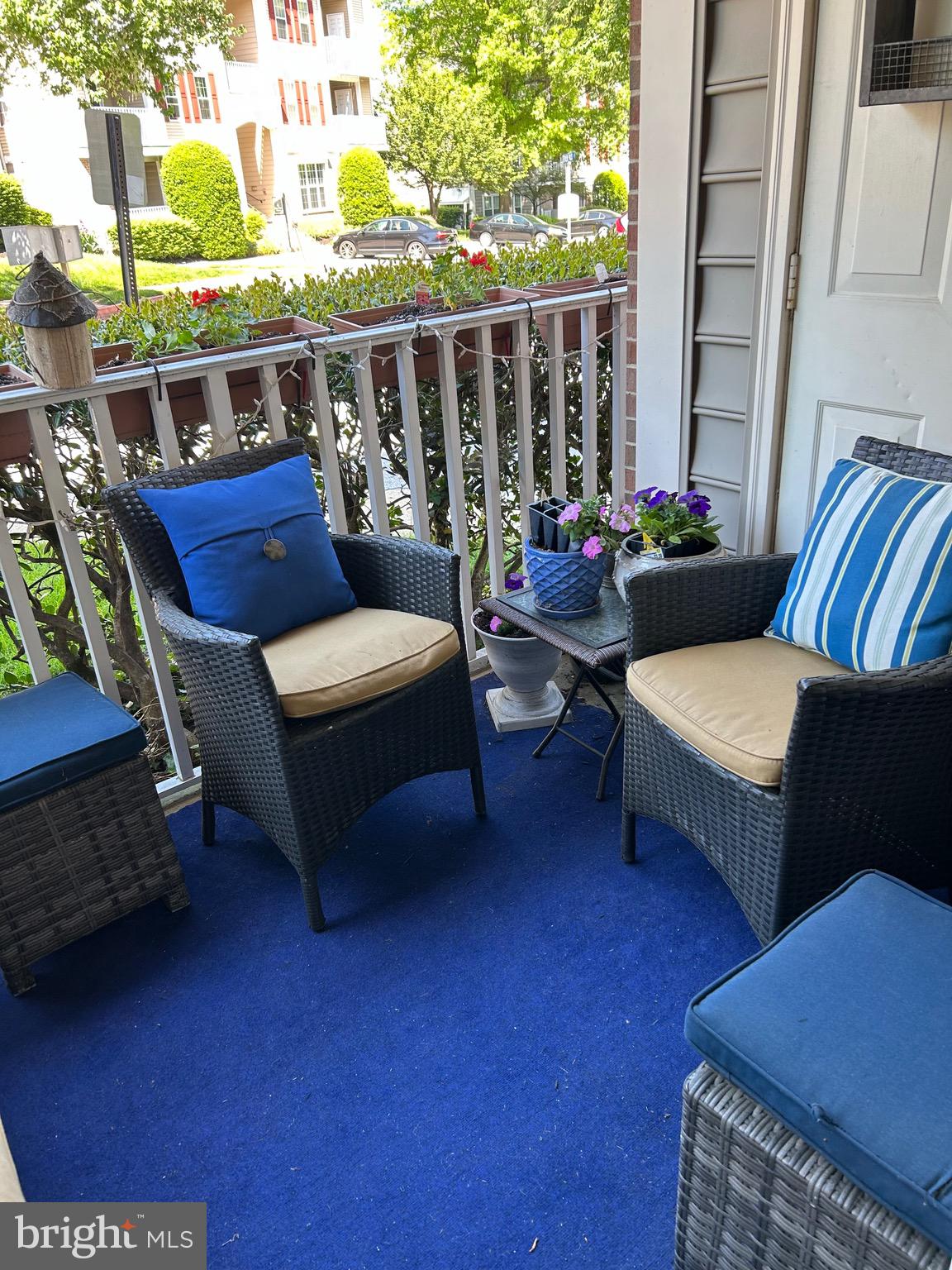 FALLS GABLE - Residential