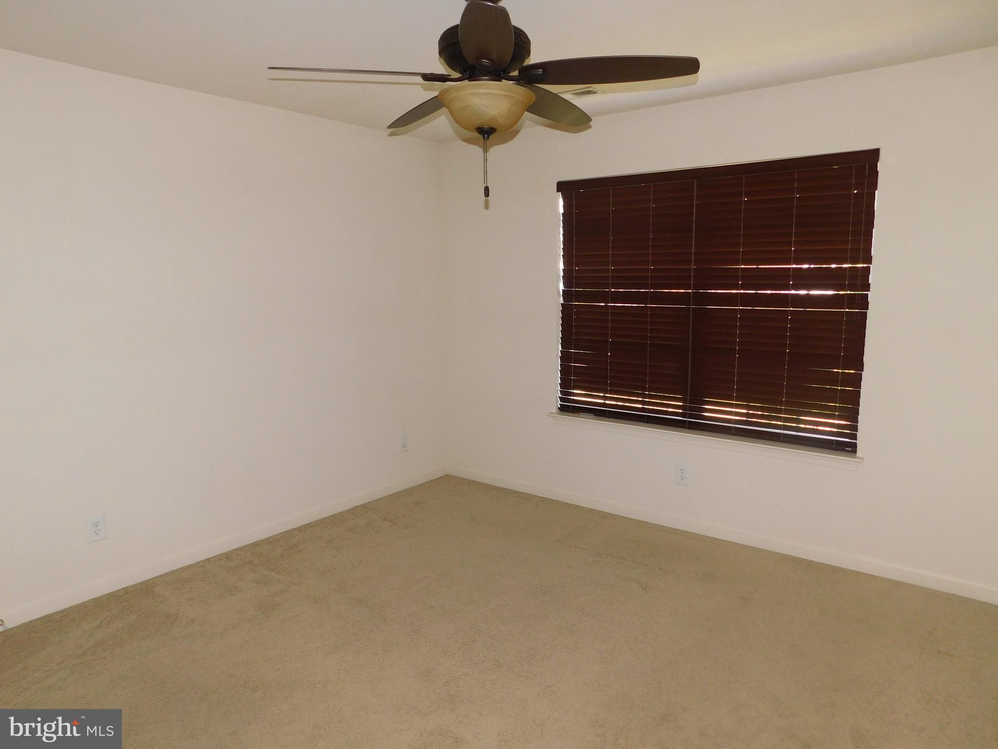 HOPYARD FARM - Residential Lease