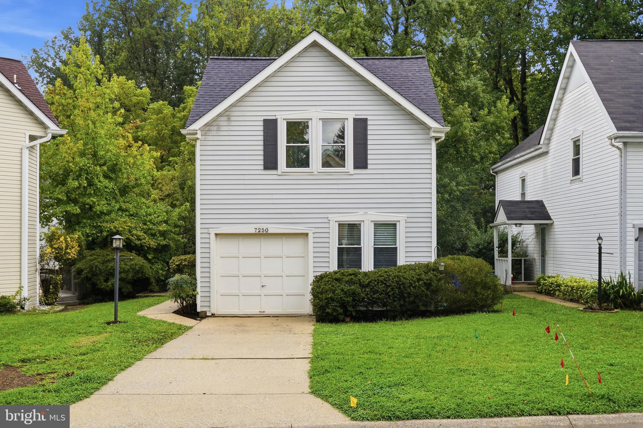 7250 STEAMERBELL ROW