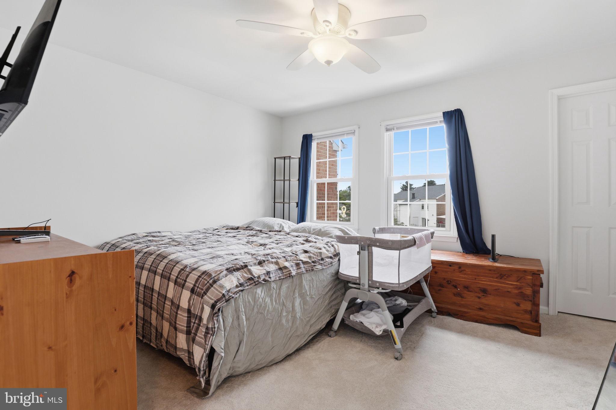 THE MEADOWS - Residential