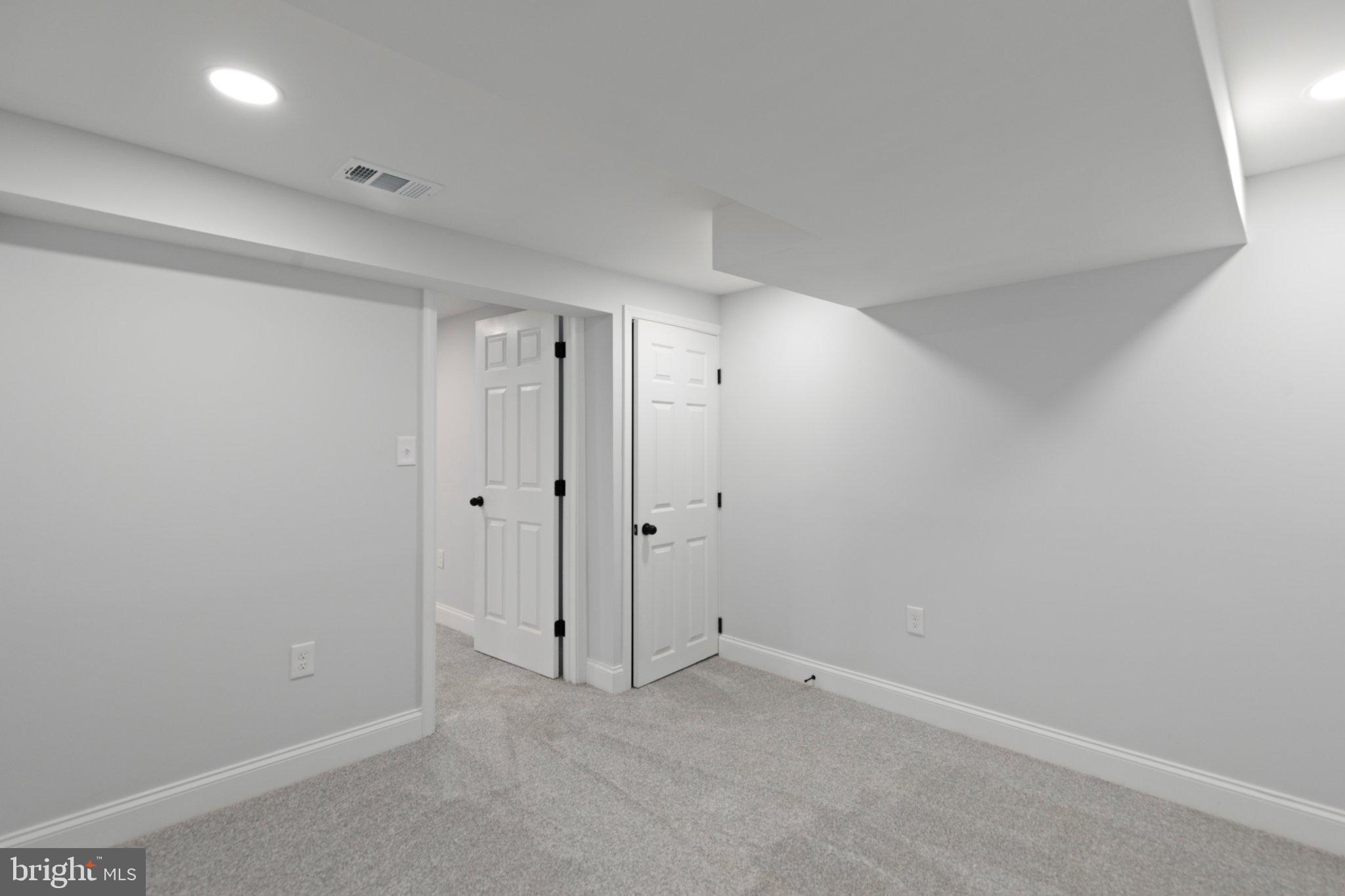 REGENT PARK - Residential