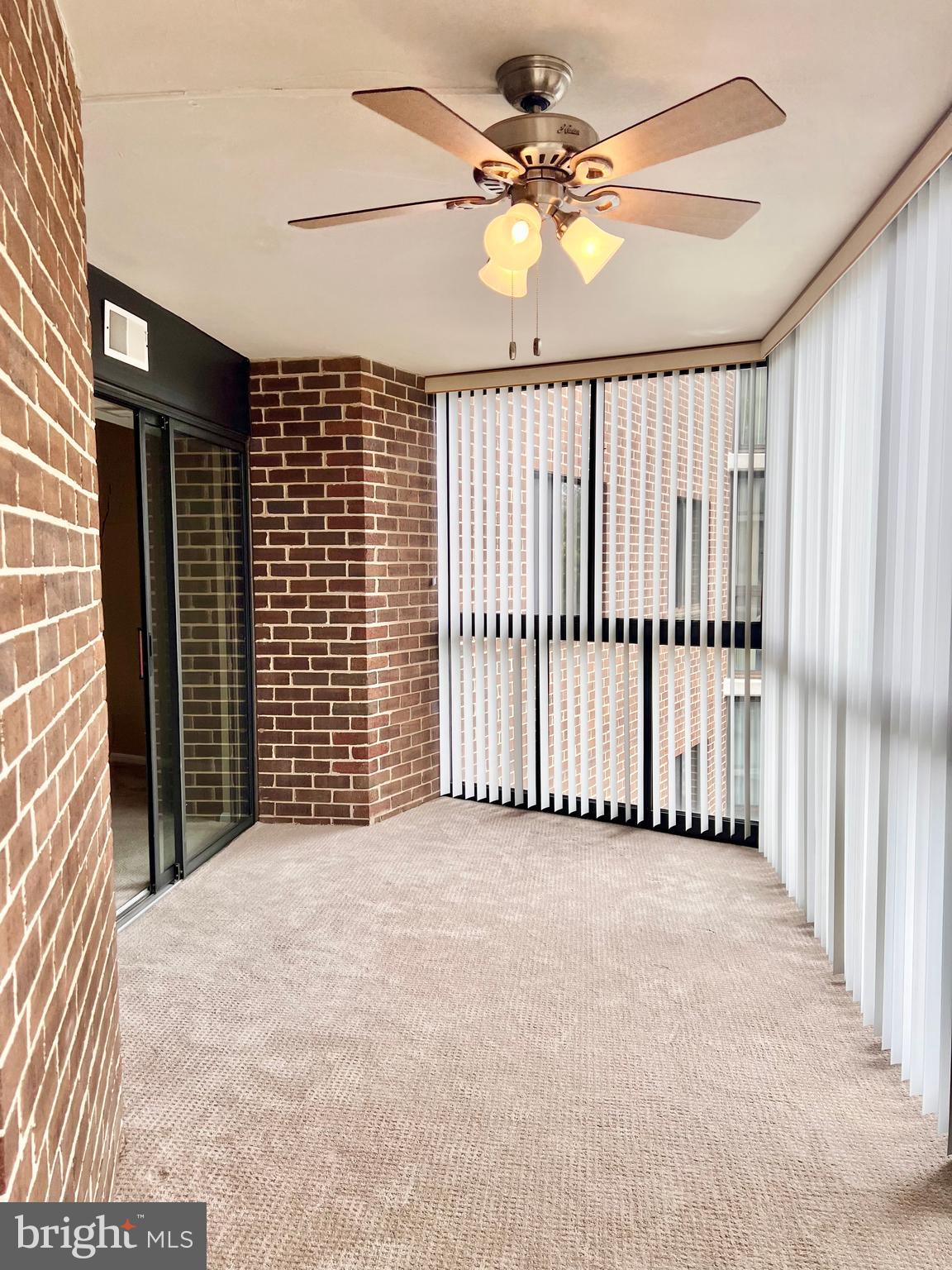 GREENS AT LEISURE WORLD - Residential