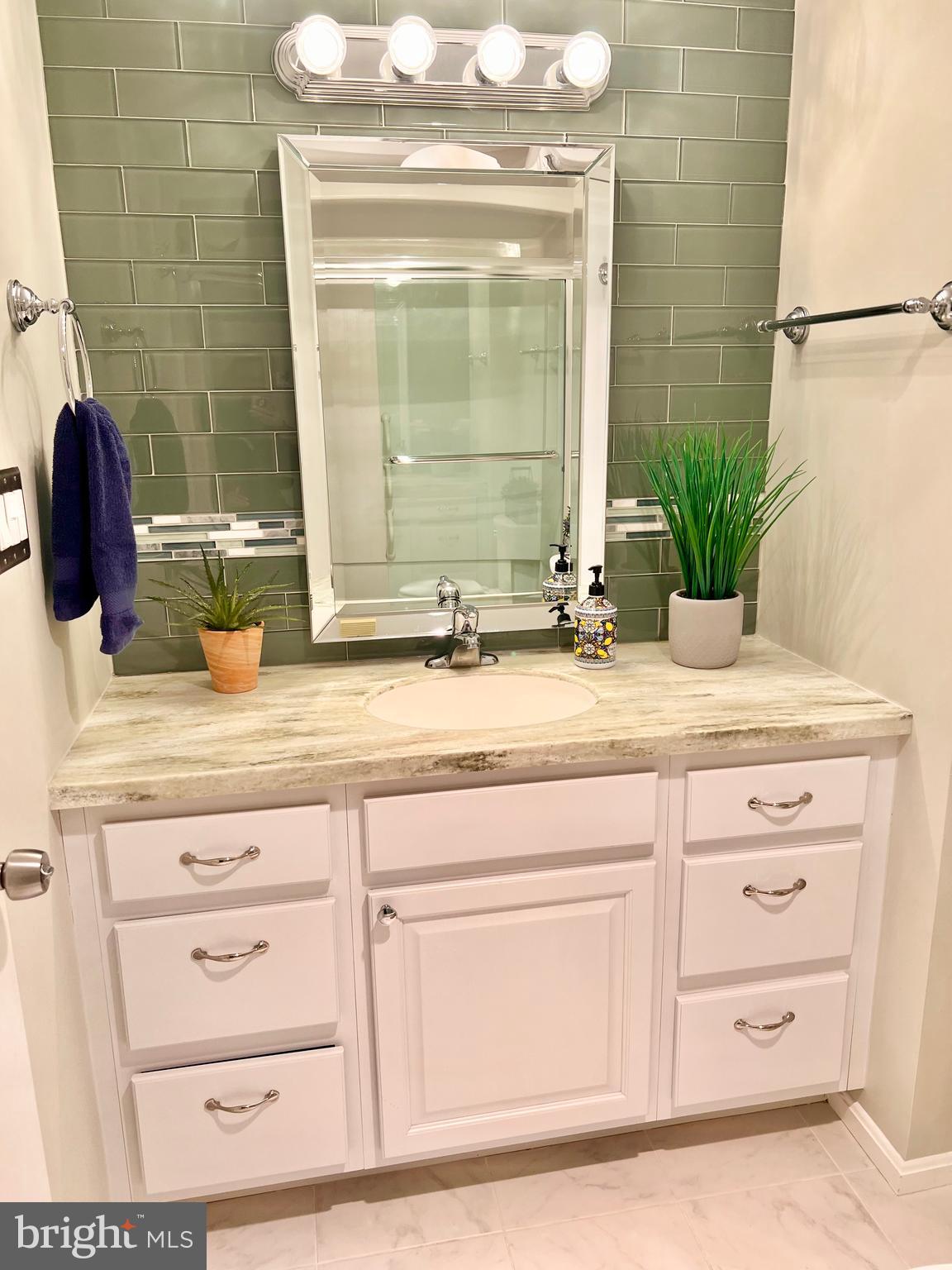 GREENS AT LEISURE WORLD - Residential