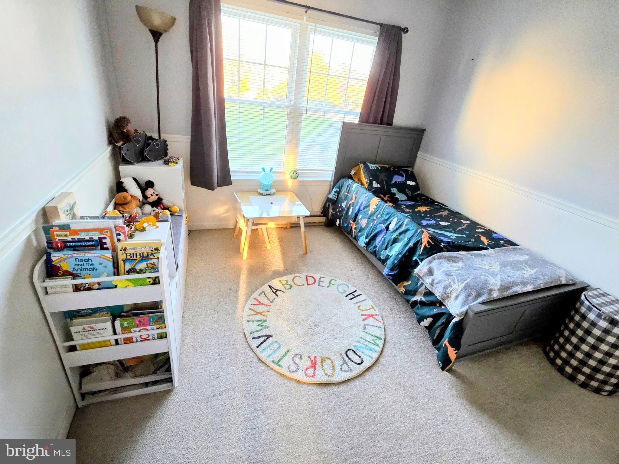 GRANDVIEW CHASE - Residential