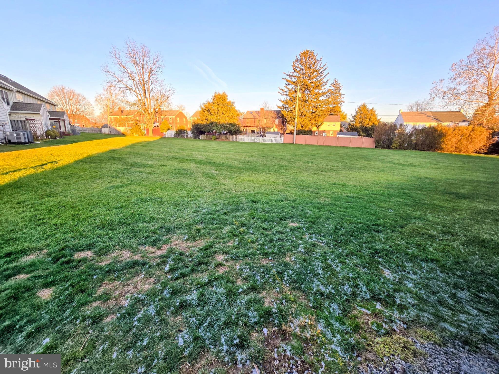 GRANDVIEW CHASE - Residential