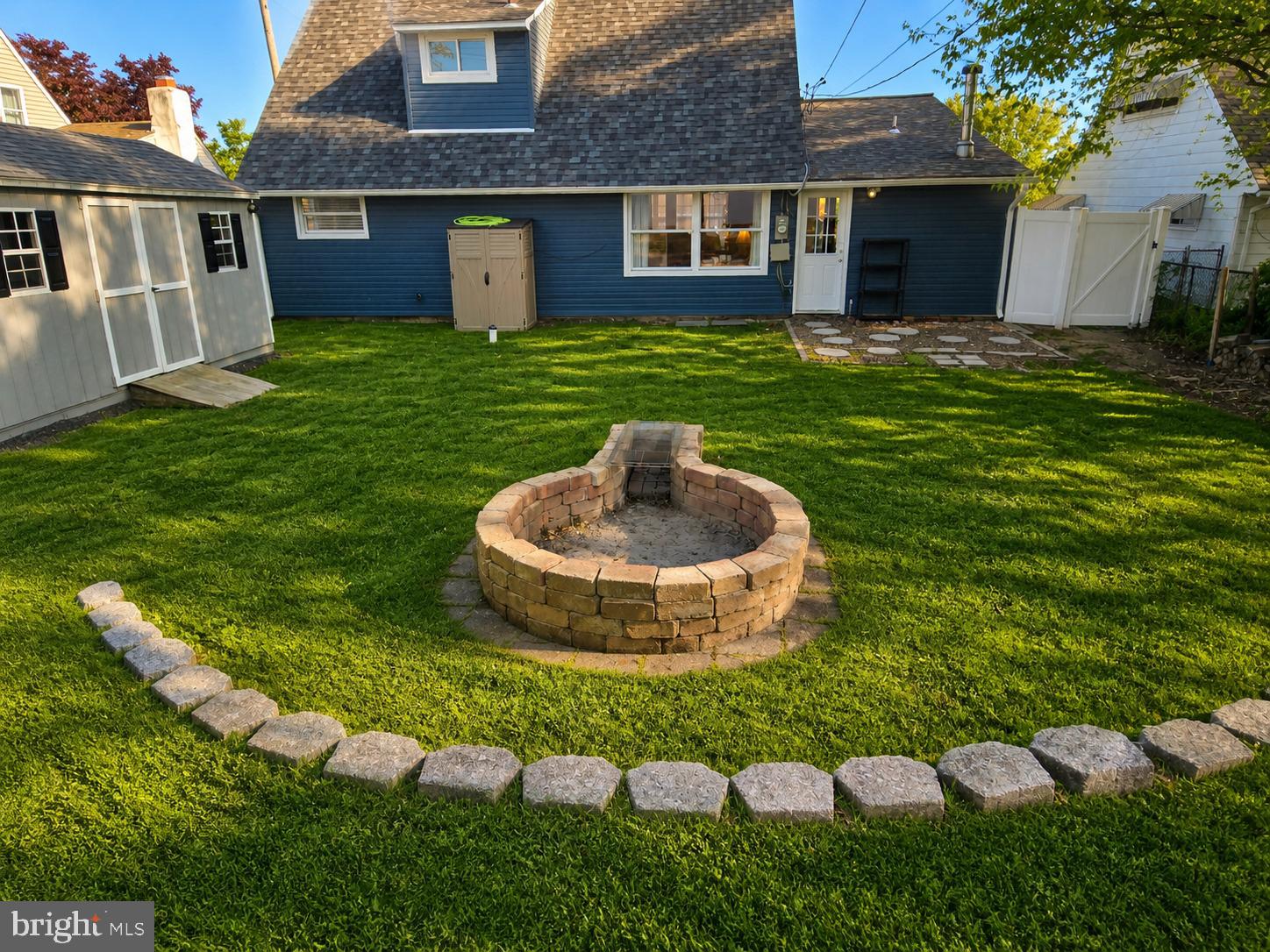 VERMILION HILL - Residential