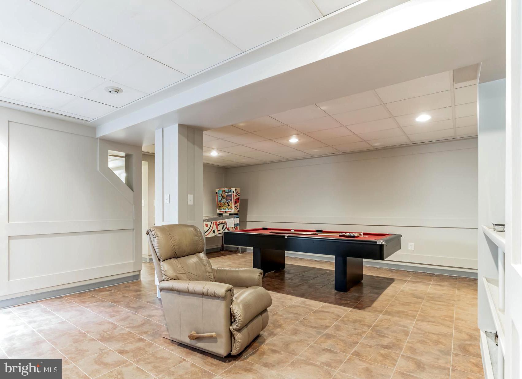 SHORES OF CALVERT - Residential