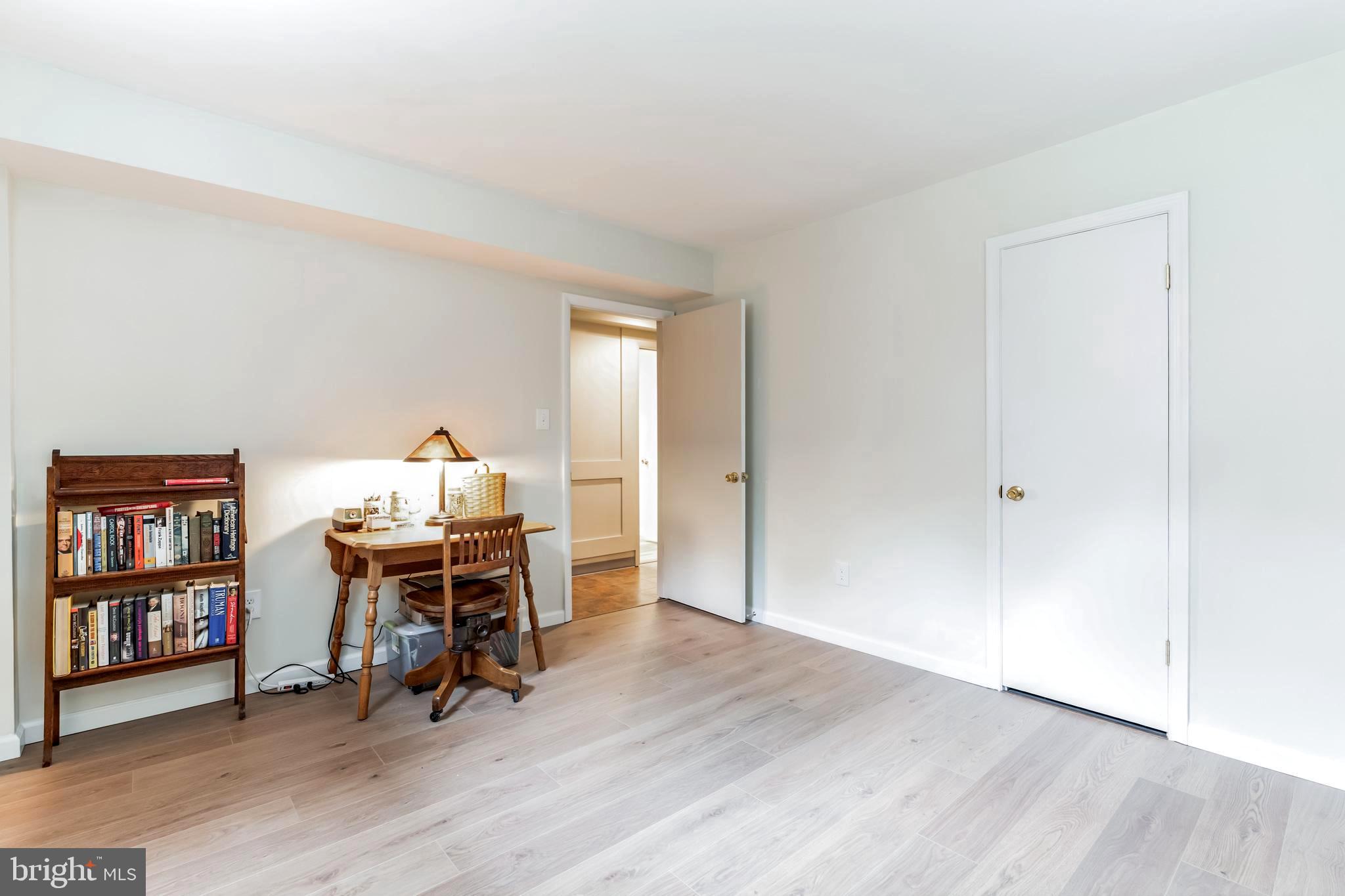 SHORES OF CALVERT - Residential