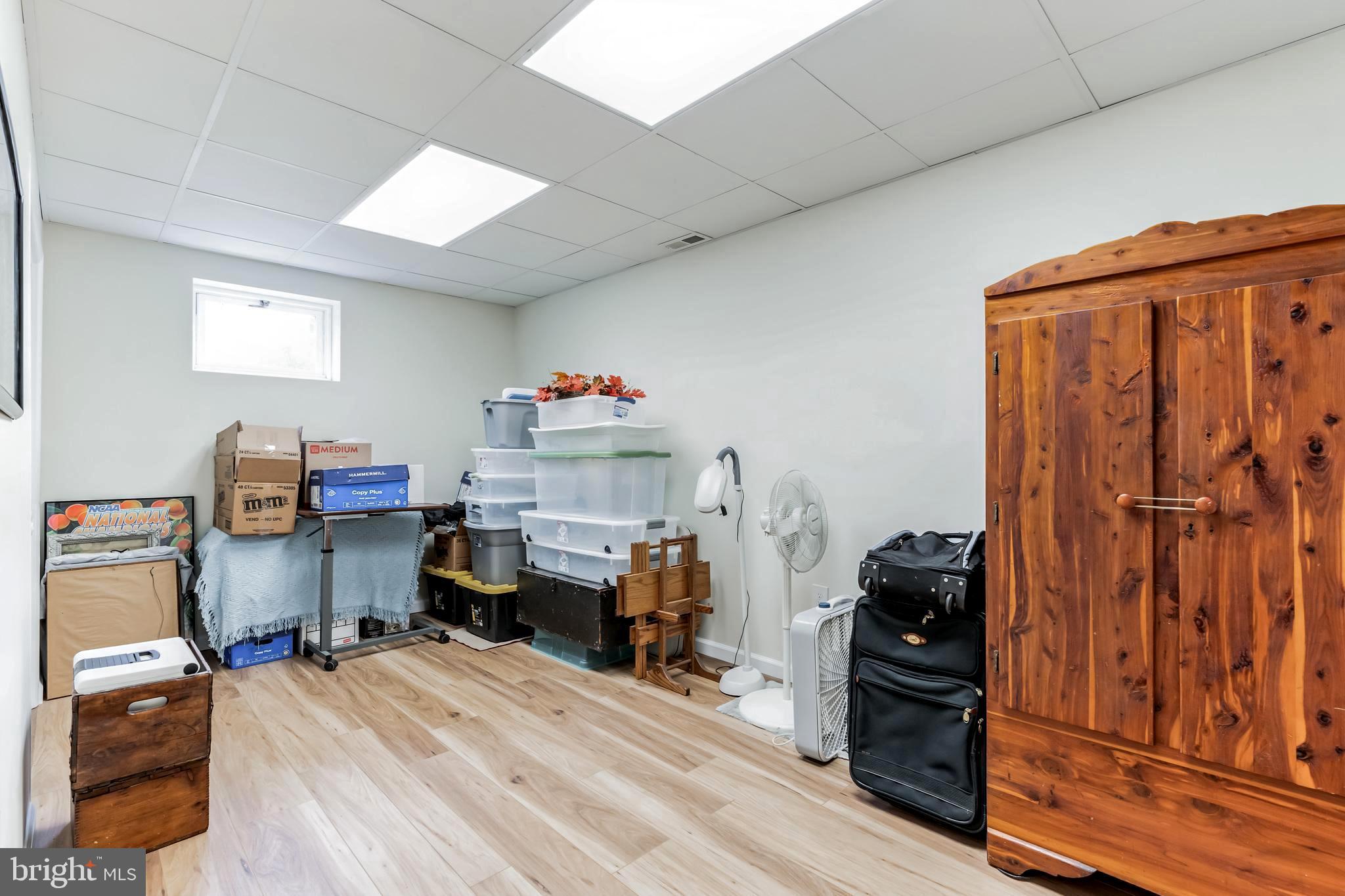 SHORES OF CALVERT - Residential