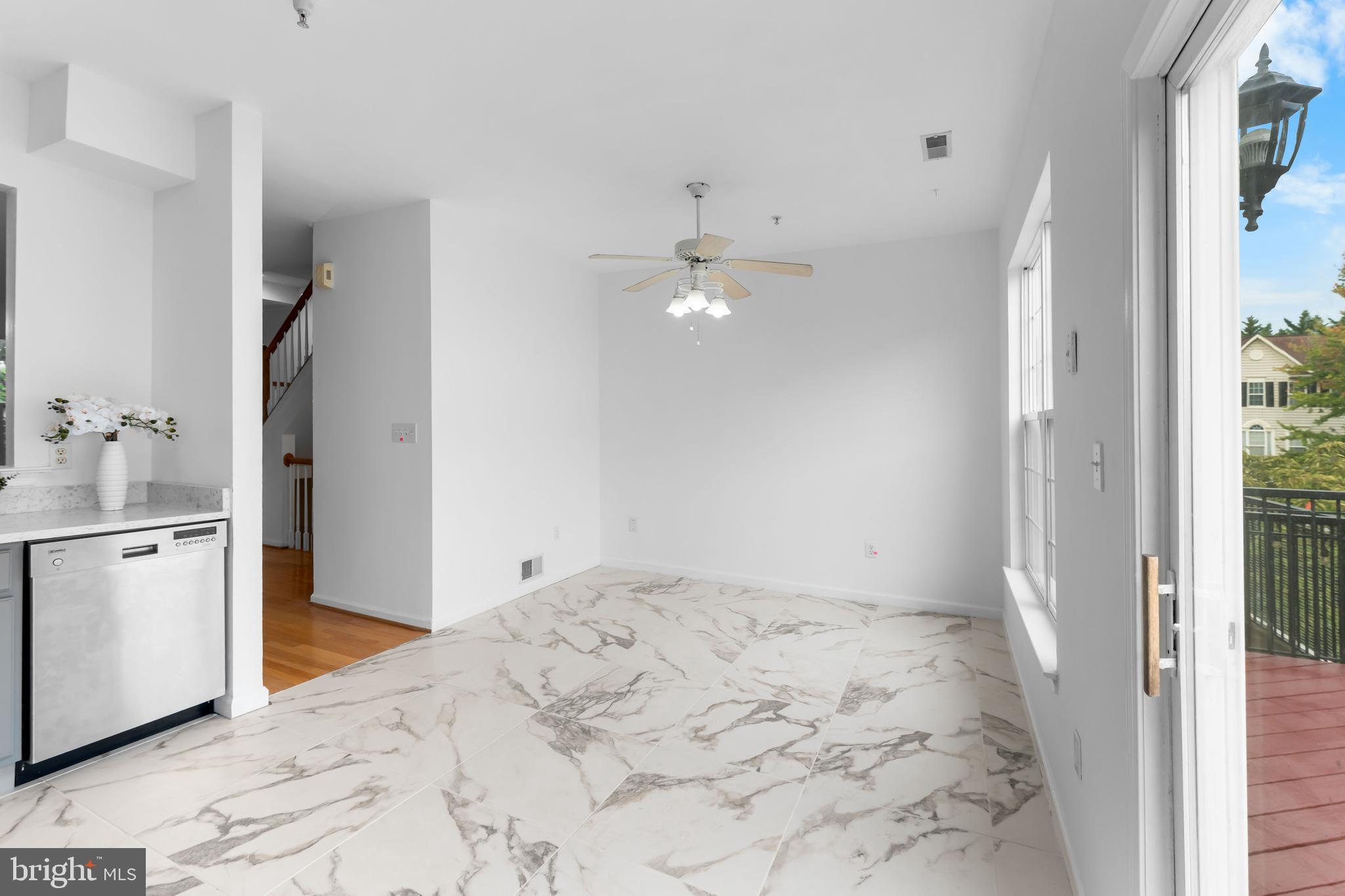 WASHINGTONIAN CENTER - Residential