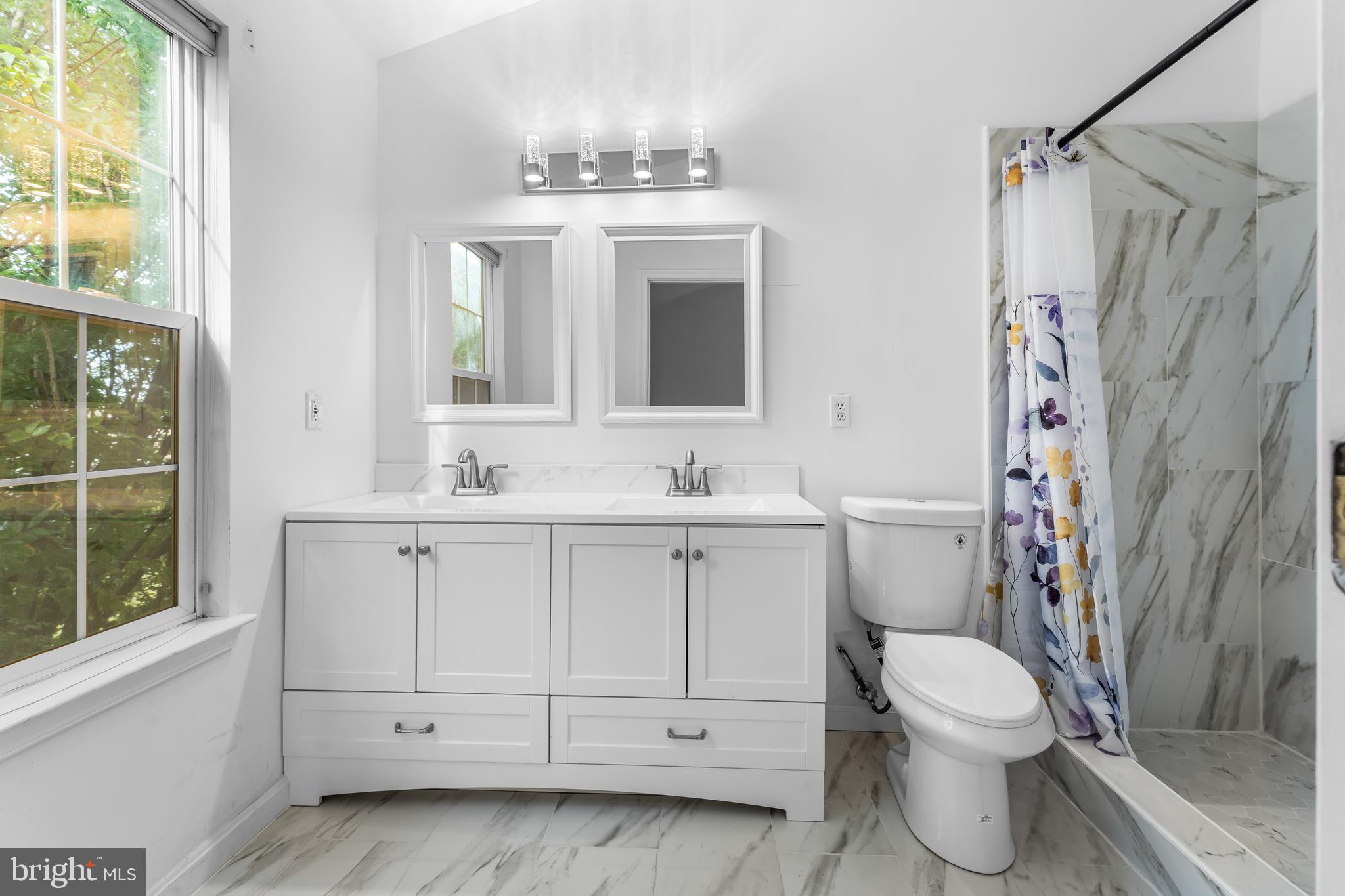 WASHINGTONIAN CENTER - Residential