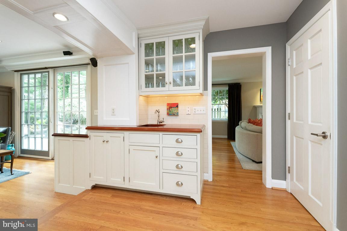 WEST TOWSON - Residential