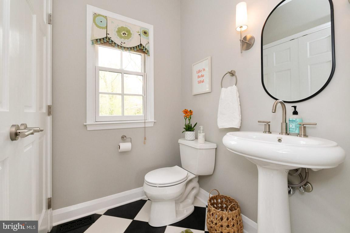 WEST TOWSON - Residential