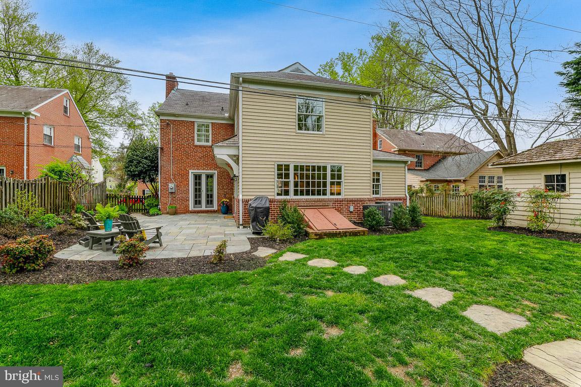 WEST TOWSON - Residential