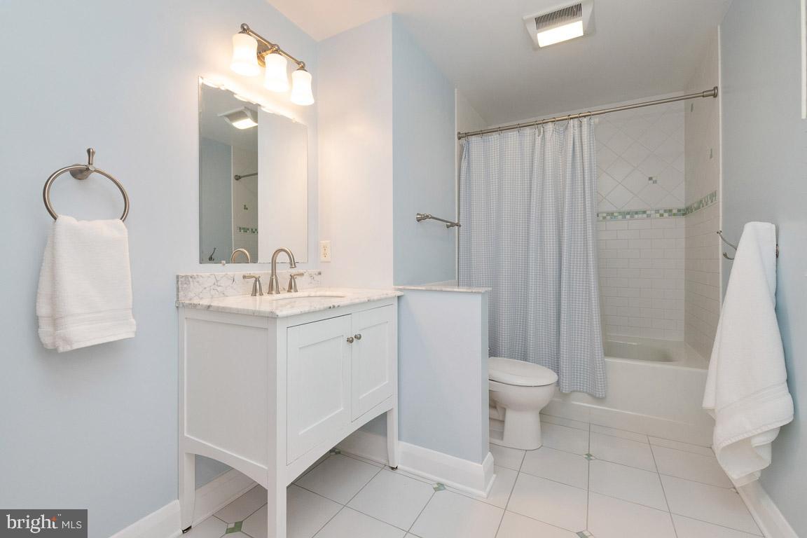 WEST TOWSON - Residential