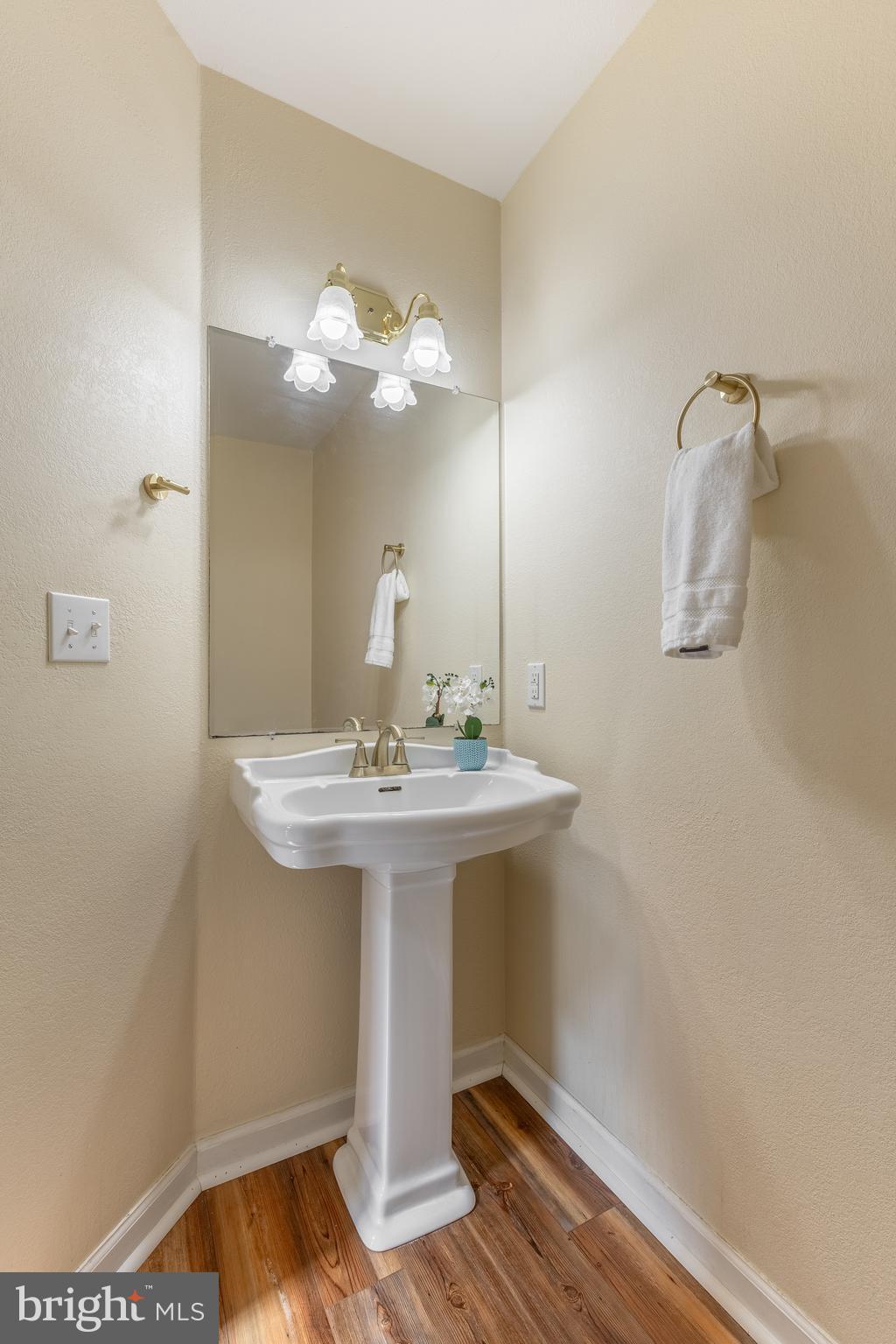 COLLEGE HEIGHTS - Residential