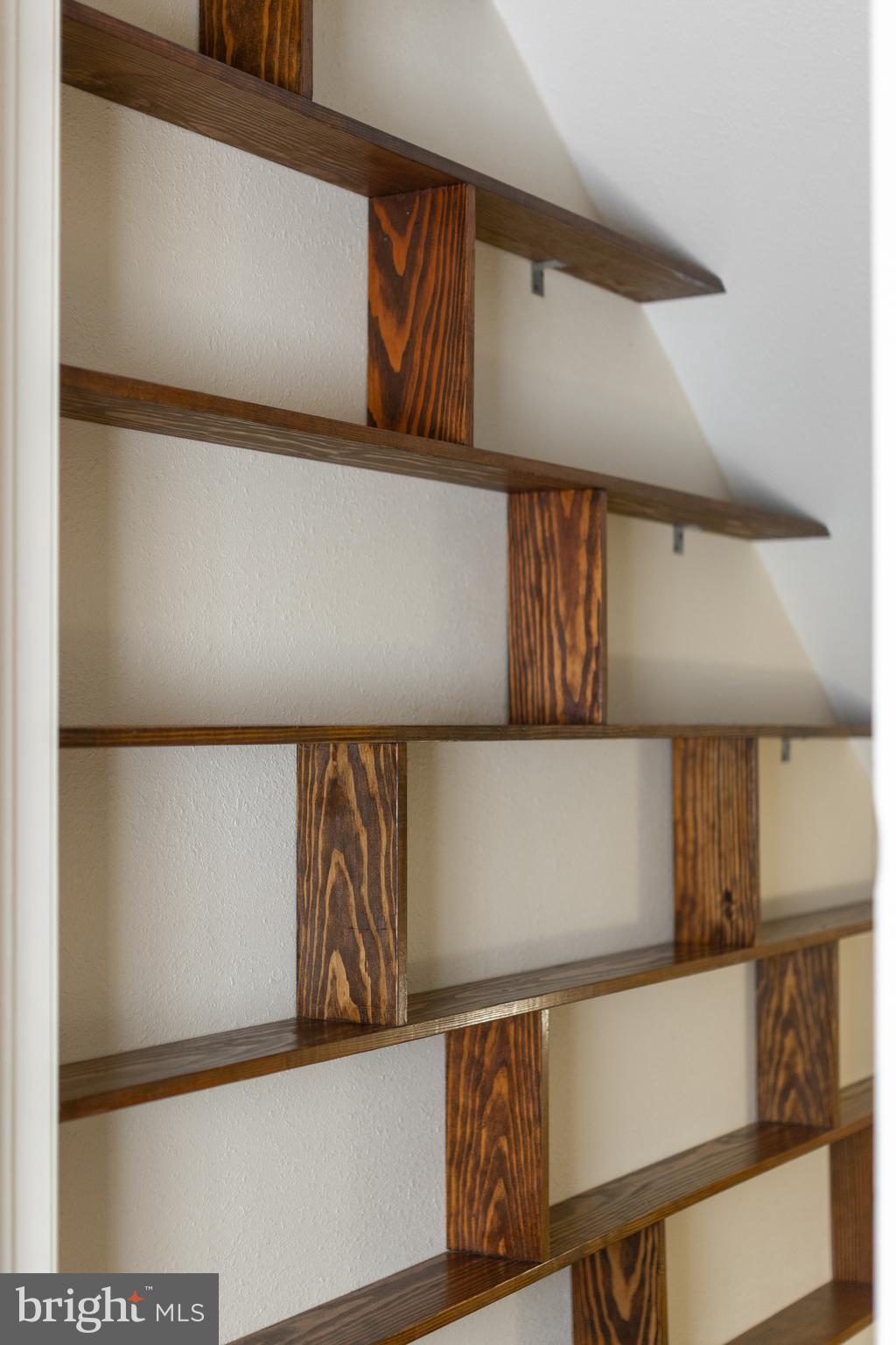 COLLEGE HEIGHTS - Residential