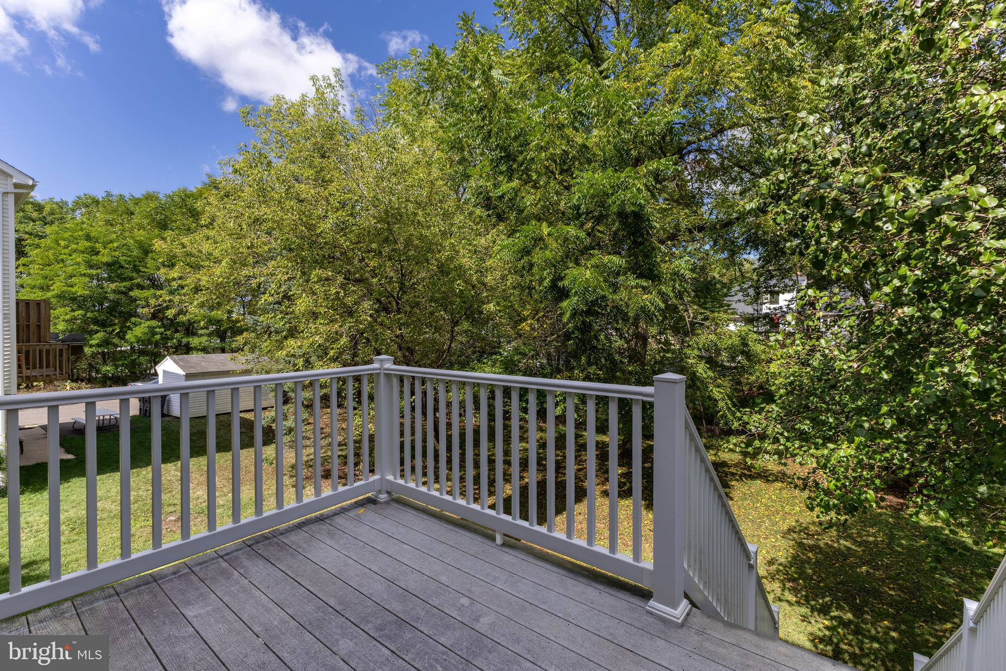 COLLEGE HEIGHTS - Residential