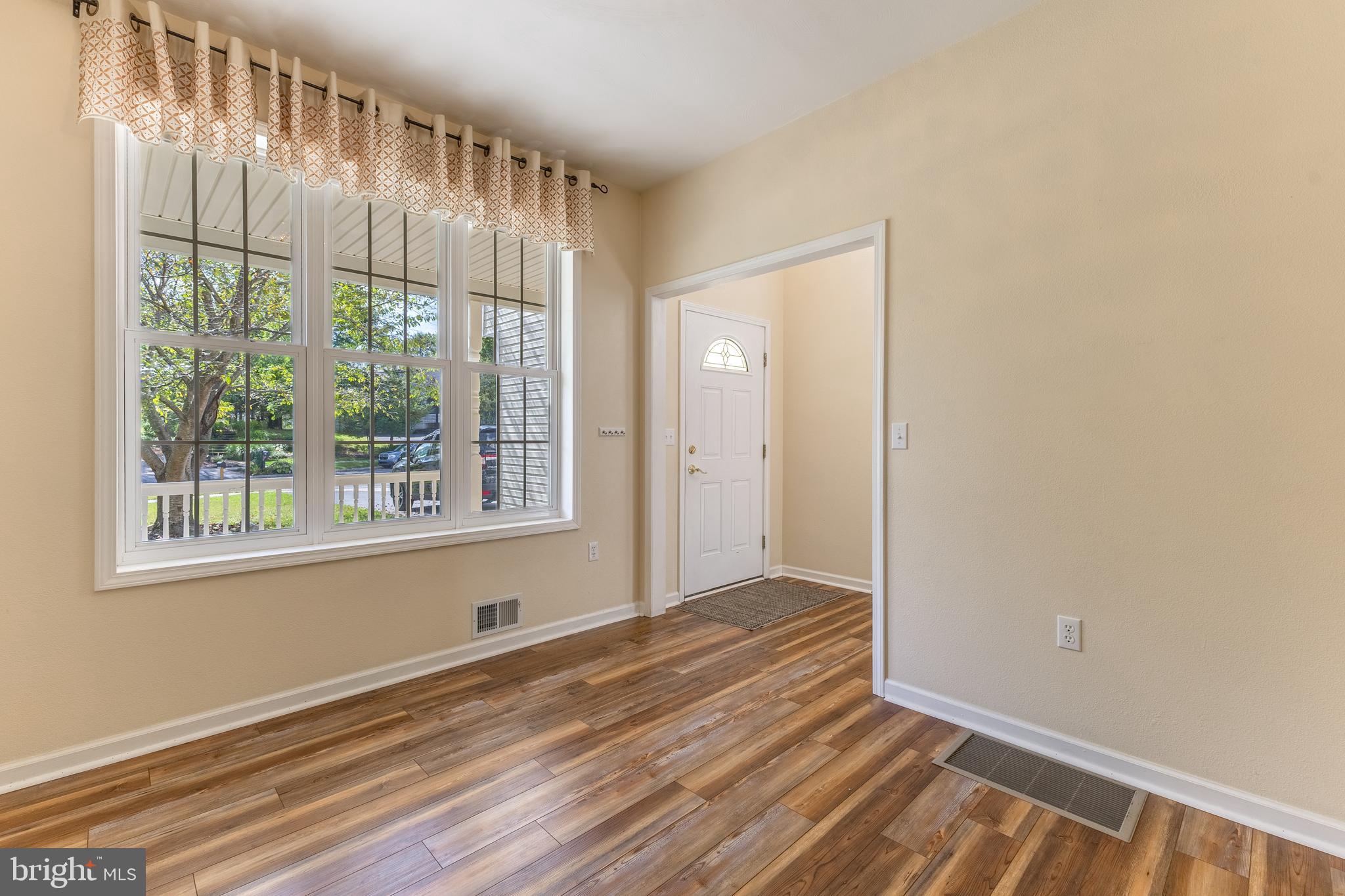 COLLEGE HEIGHTS - Residential