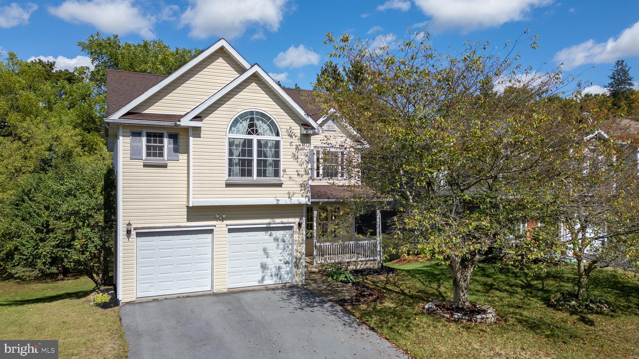 COLLEGE HEIGHTS - Residential