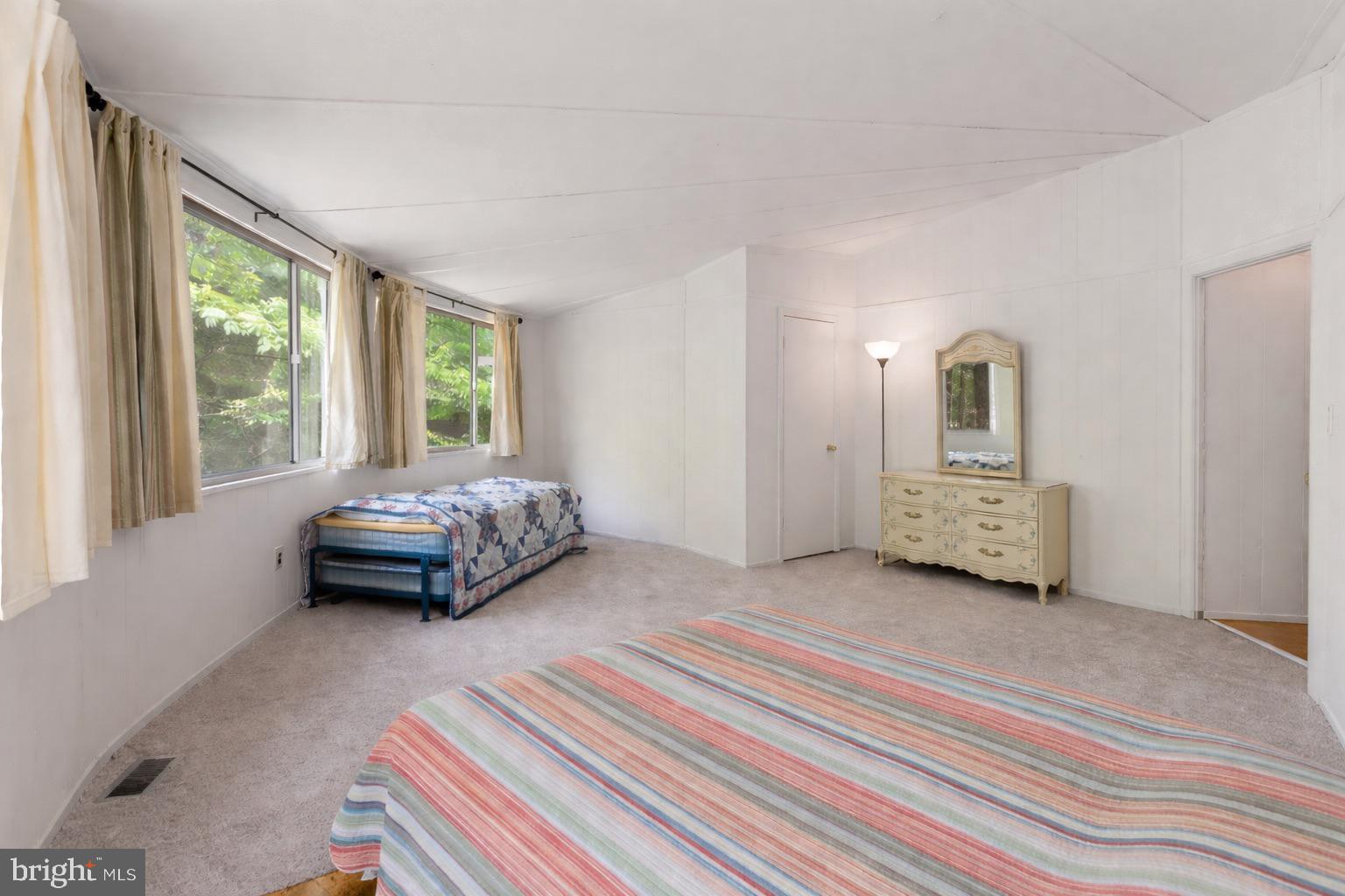 LAKE OF THE WOODS - Residential