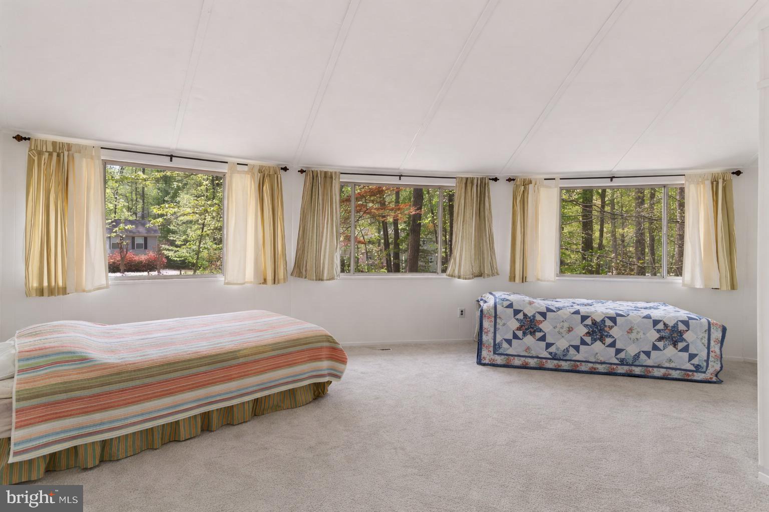 LAKE OF THE WOODS - Residential