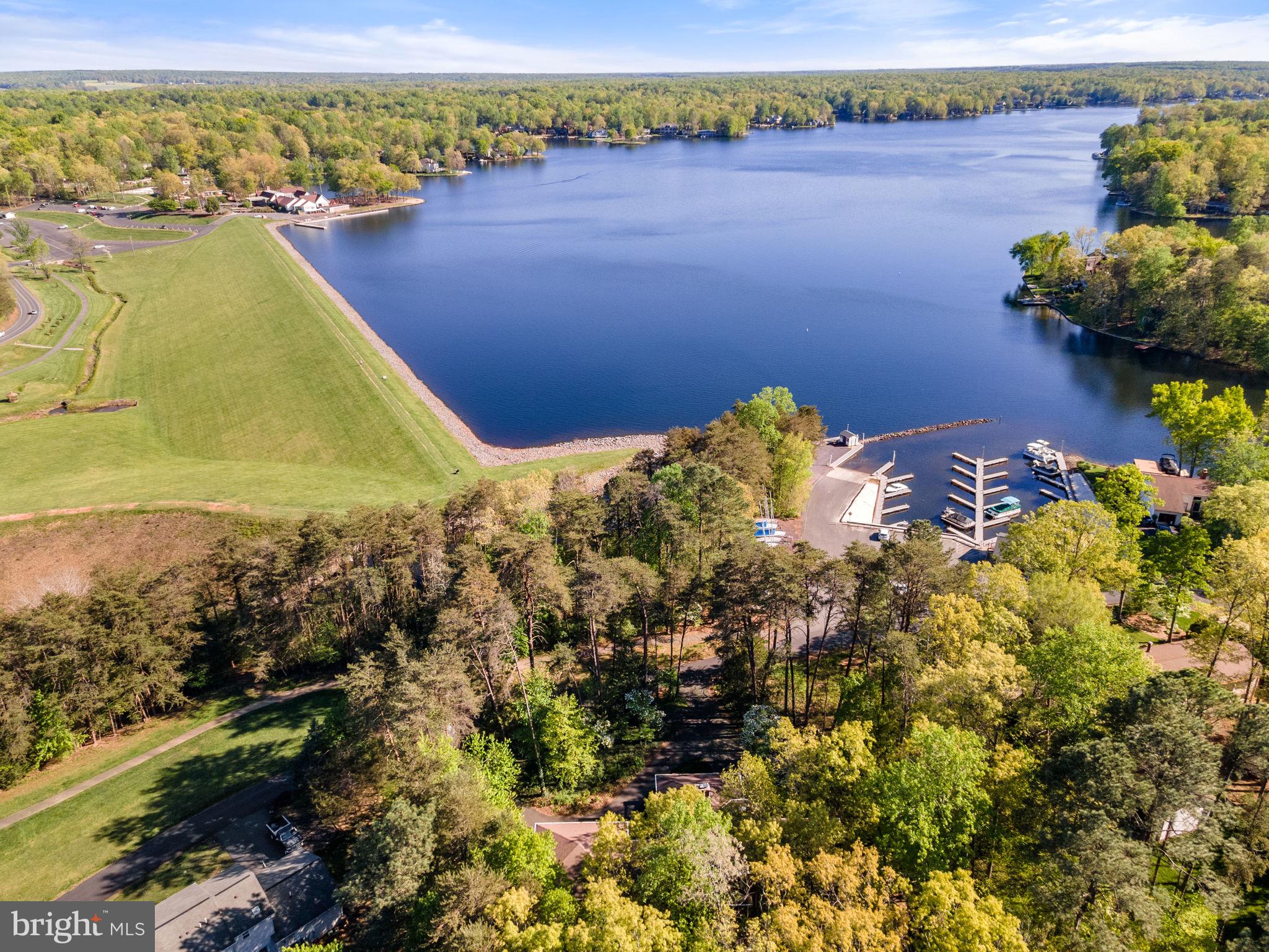 LAKE OF THE WOODS - Residential