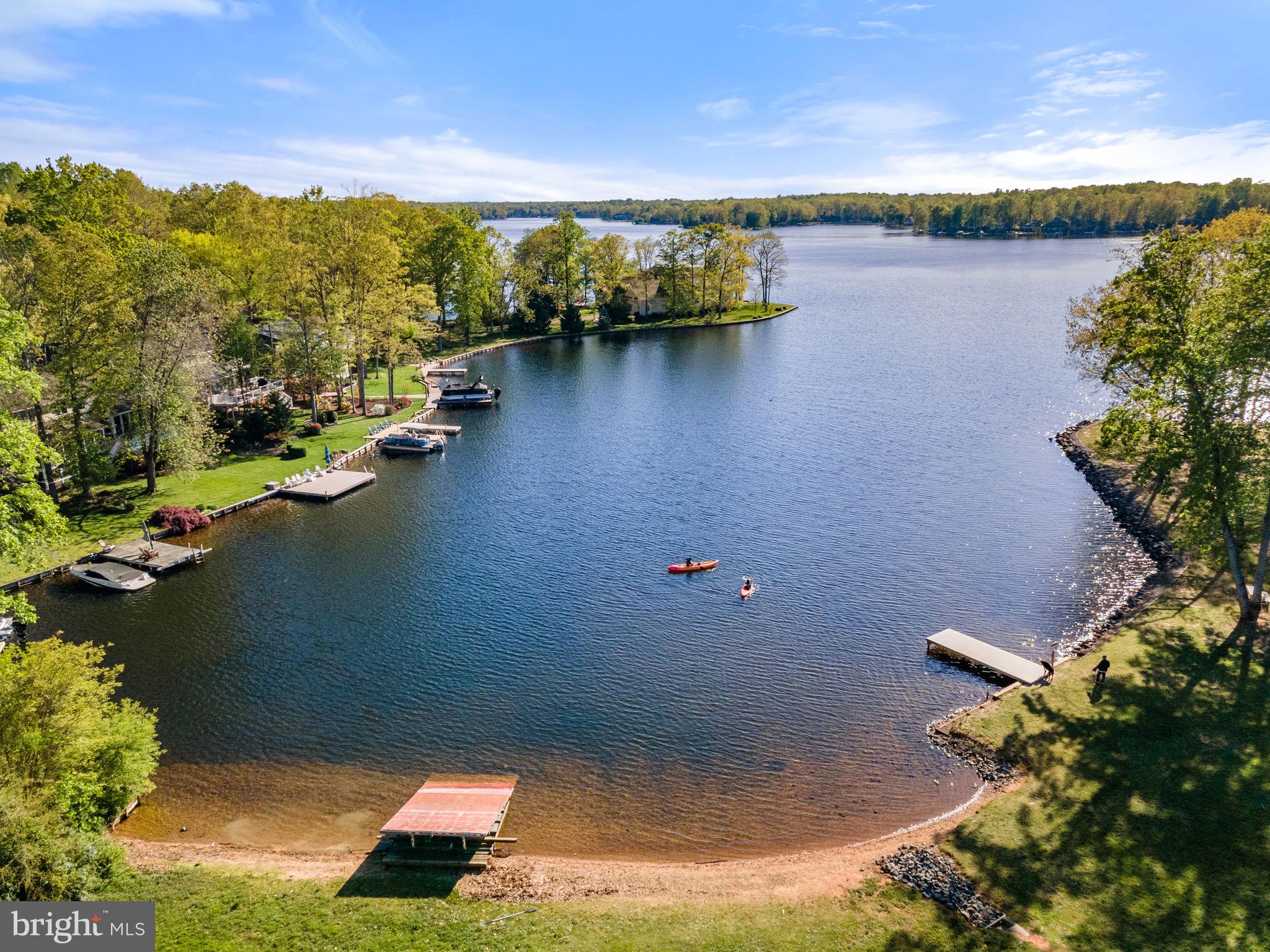 LAKE OF THE WOODS - Residential