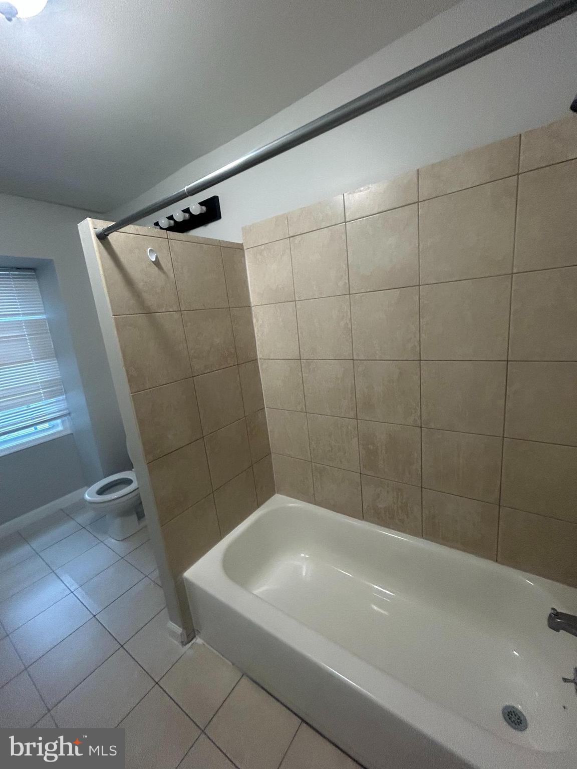 GERMANTOWN - Residential Lease