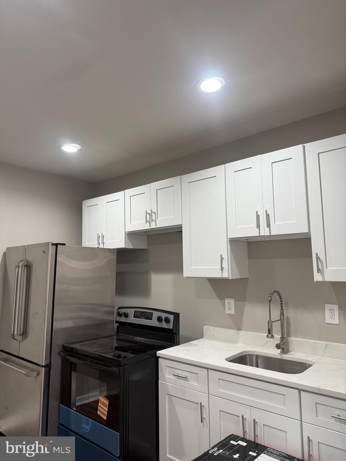 PORT RICHMOND - Residential