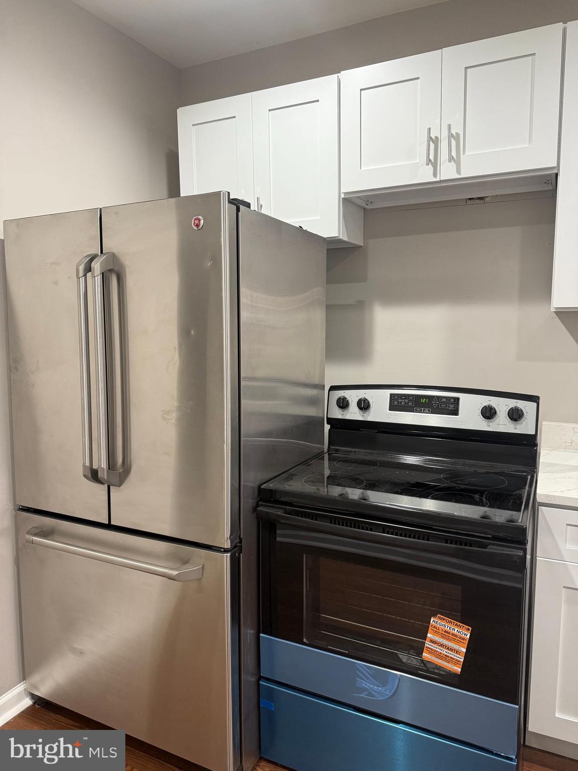 PORT RICHMOND - Residential