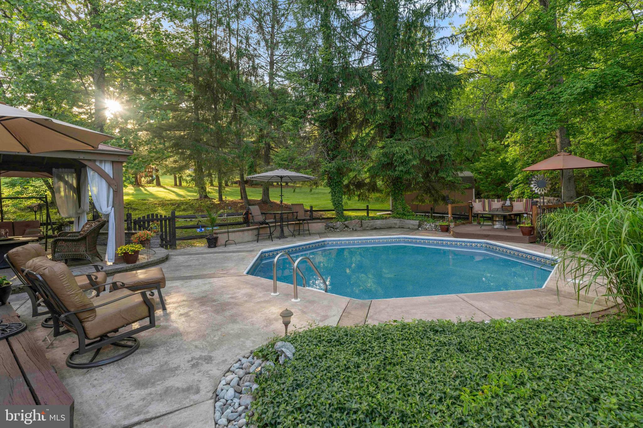 SPRING VALLEY - Residential