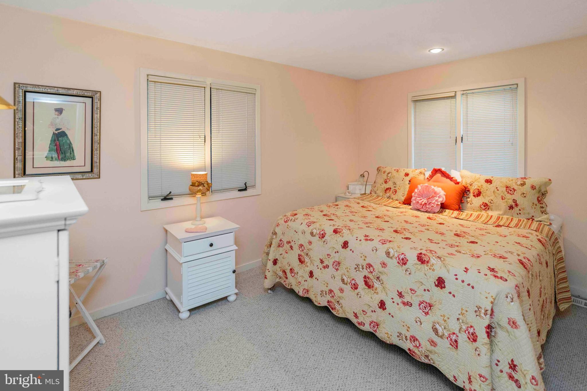 SPRING VALLEY - Residential