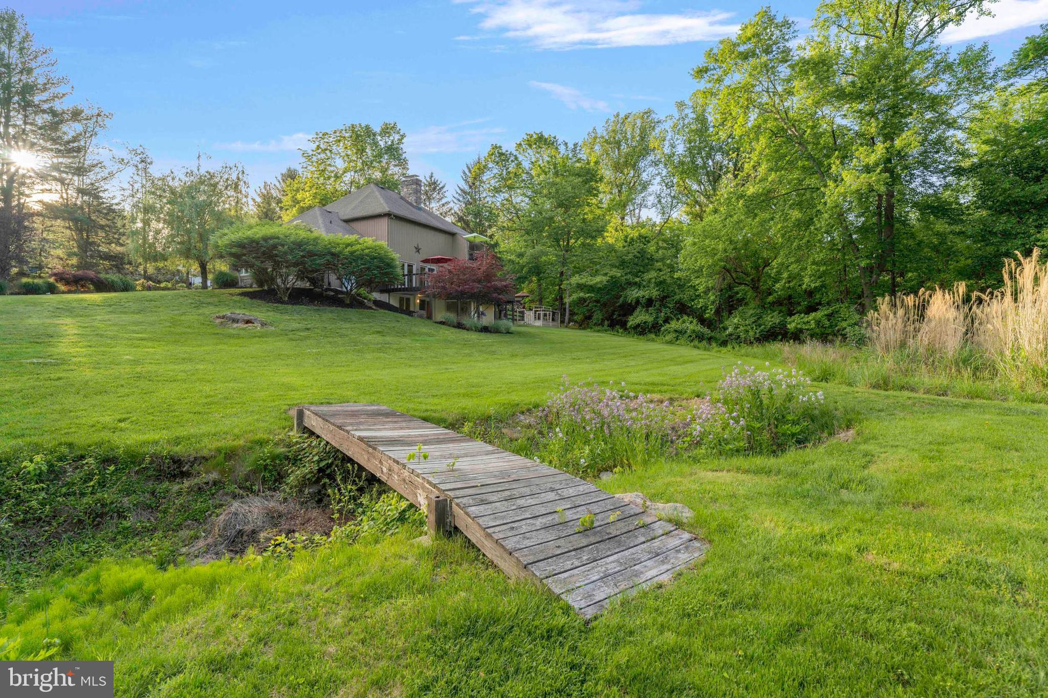 SPRING VALLEY - Residential