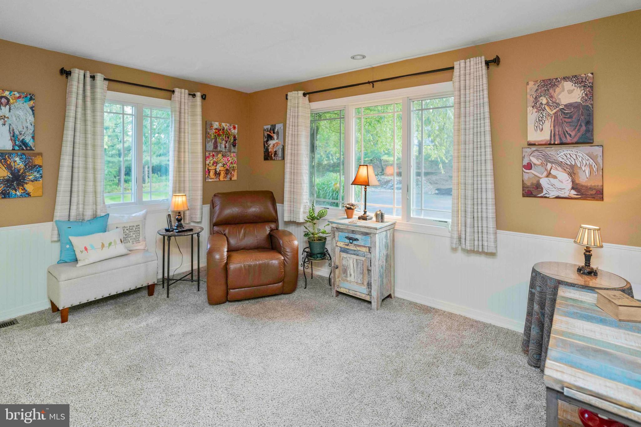 SPRING VALLEY - Residential