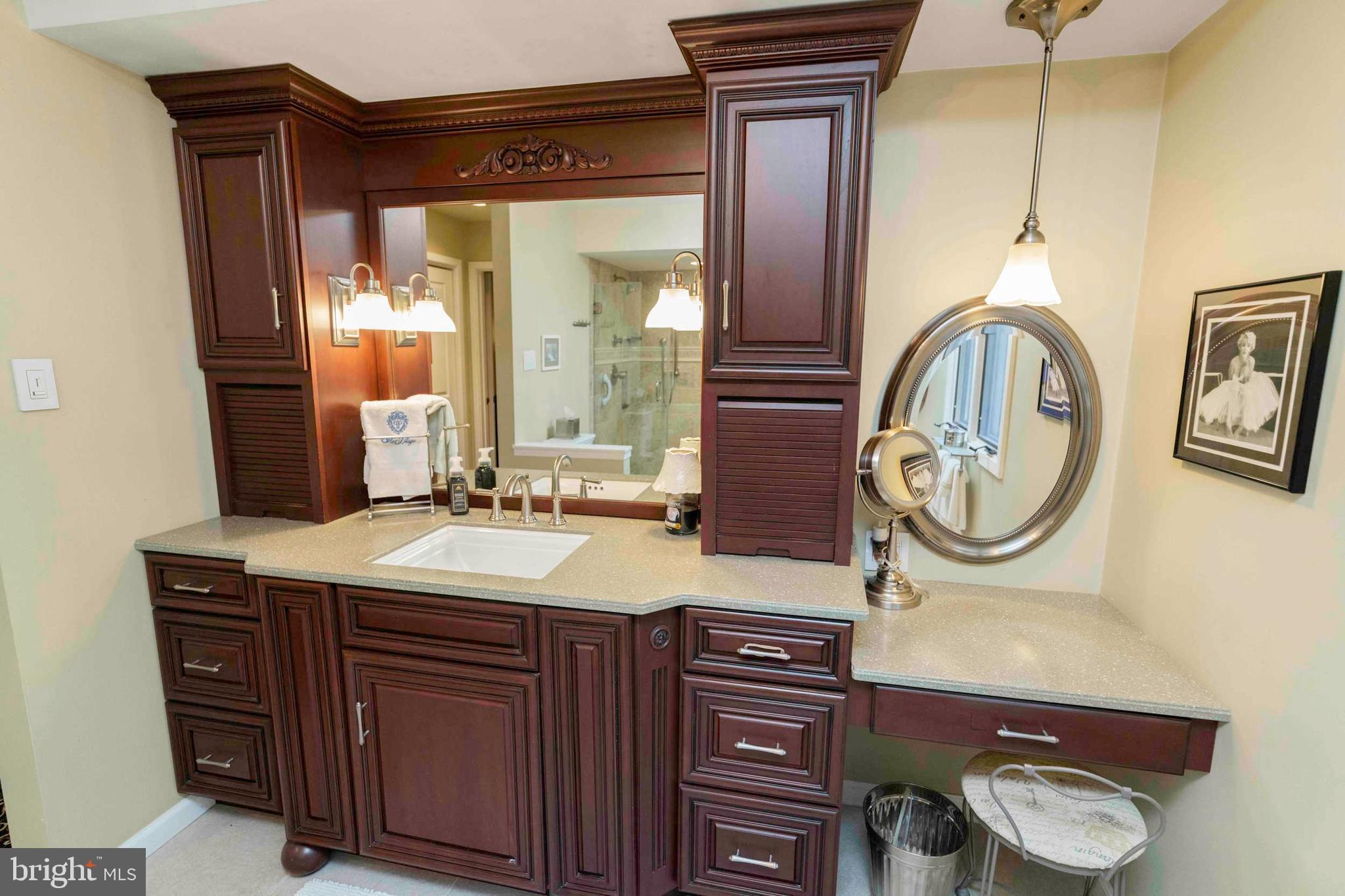 SPRING VALLEY - Residential