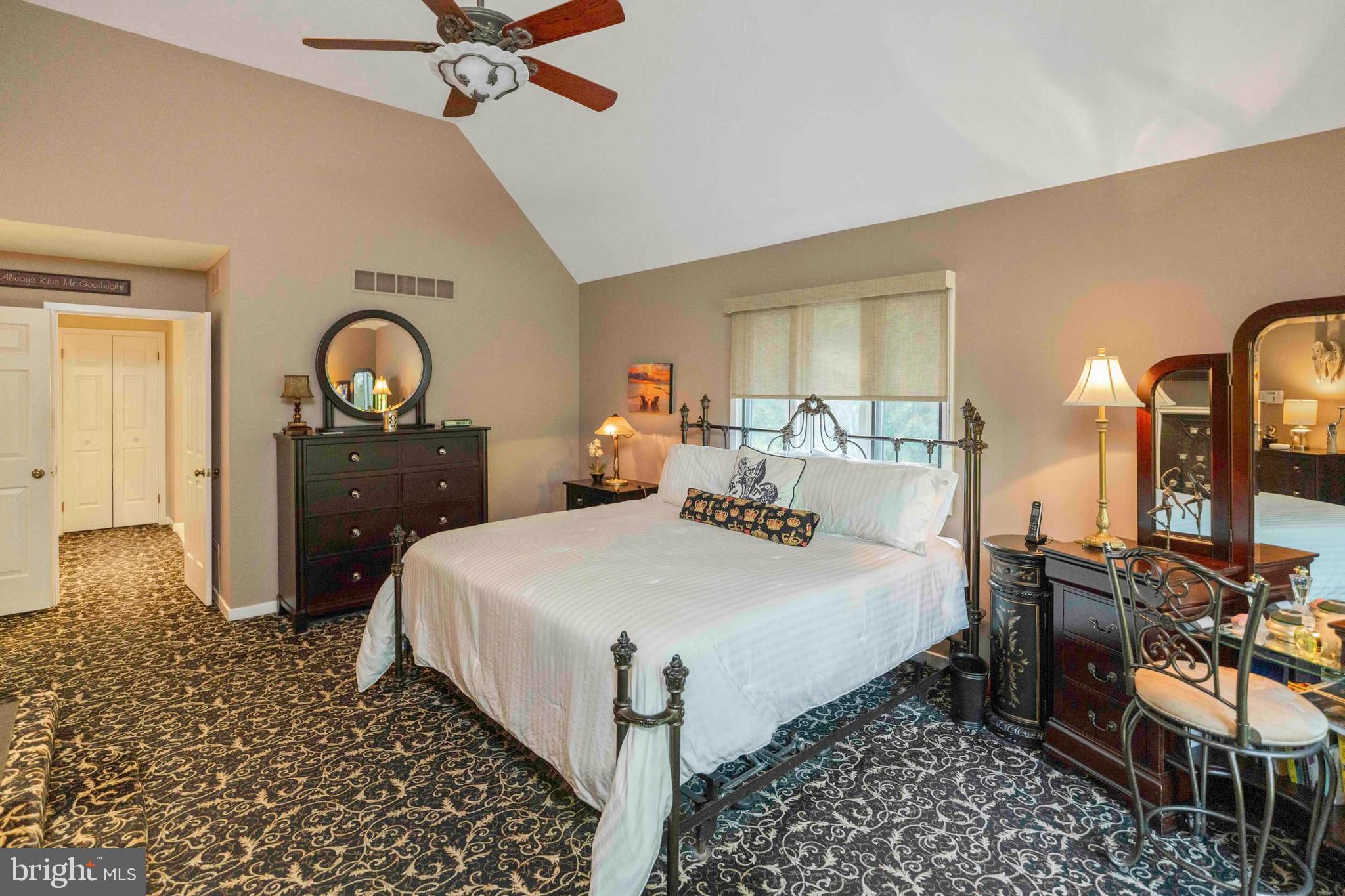 SPRING VALLEY - Residential