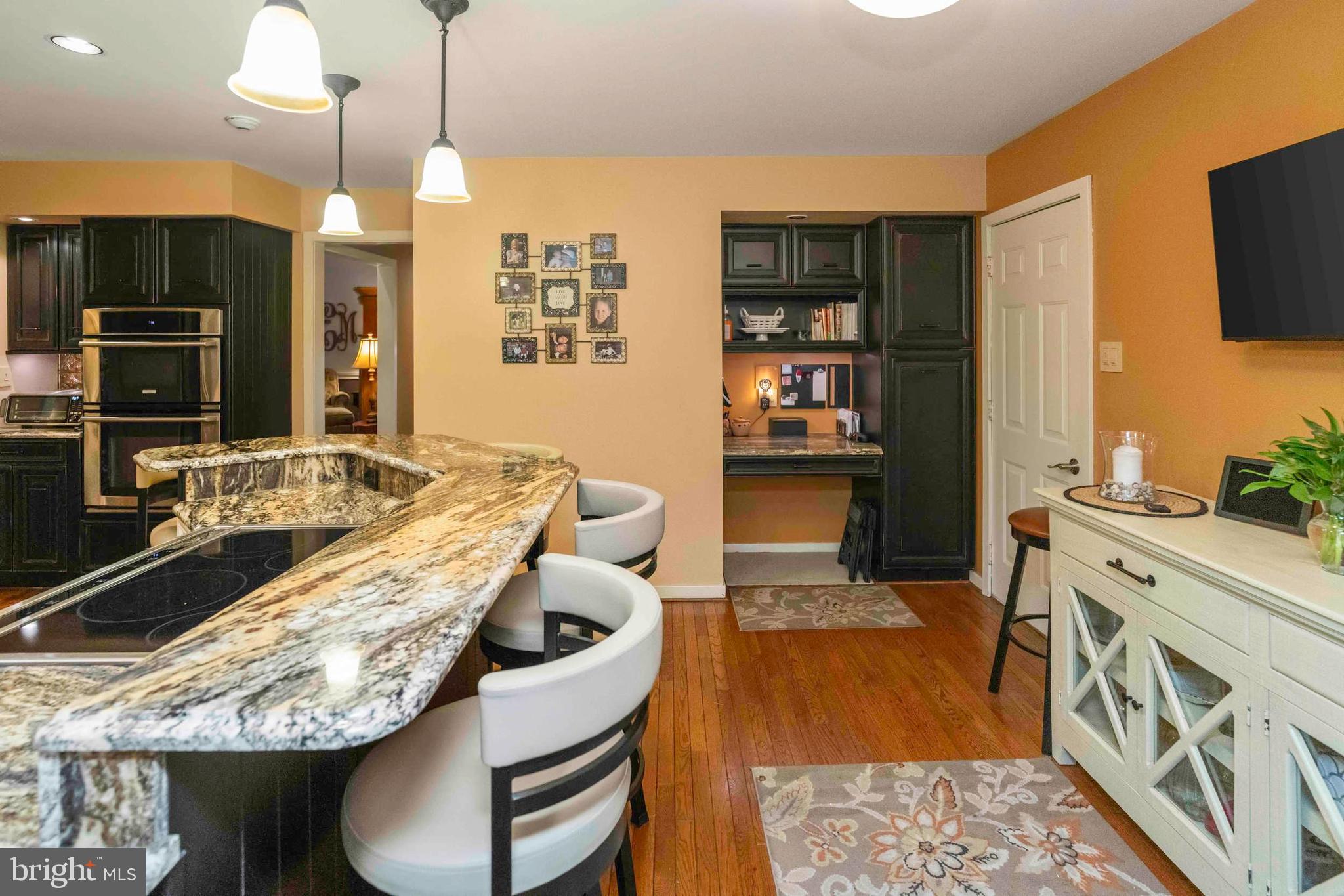 SPRING VALLEY - Residential