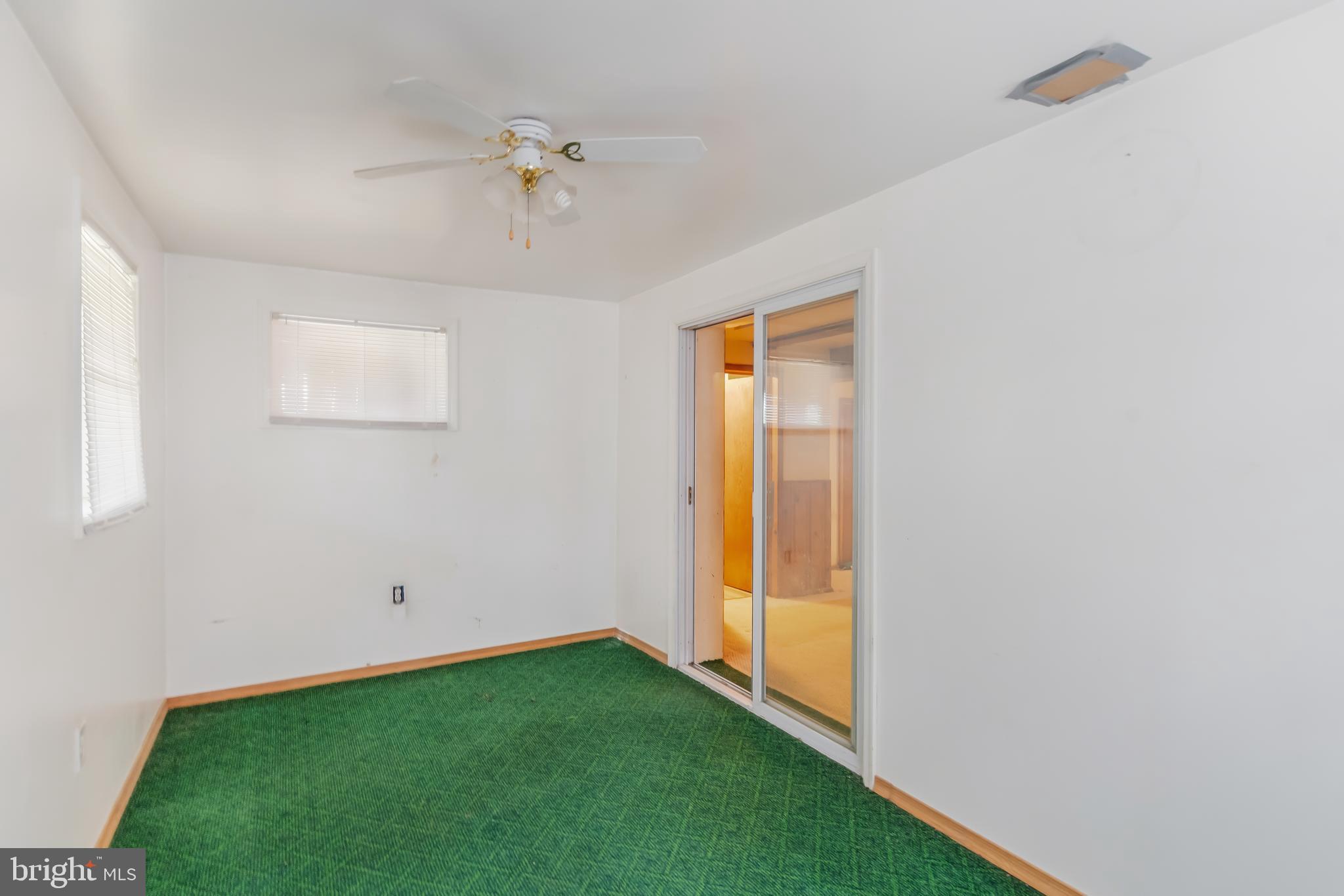 KENT VILLAGE - Residential