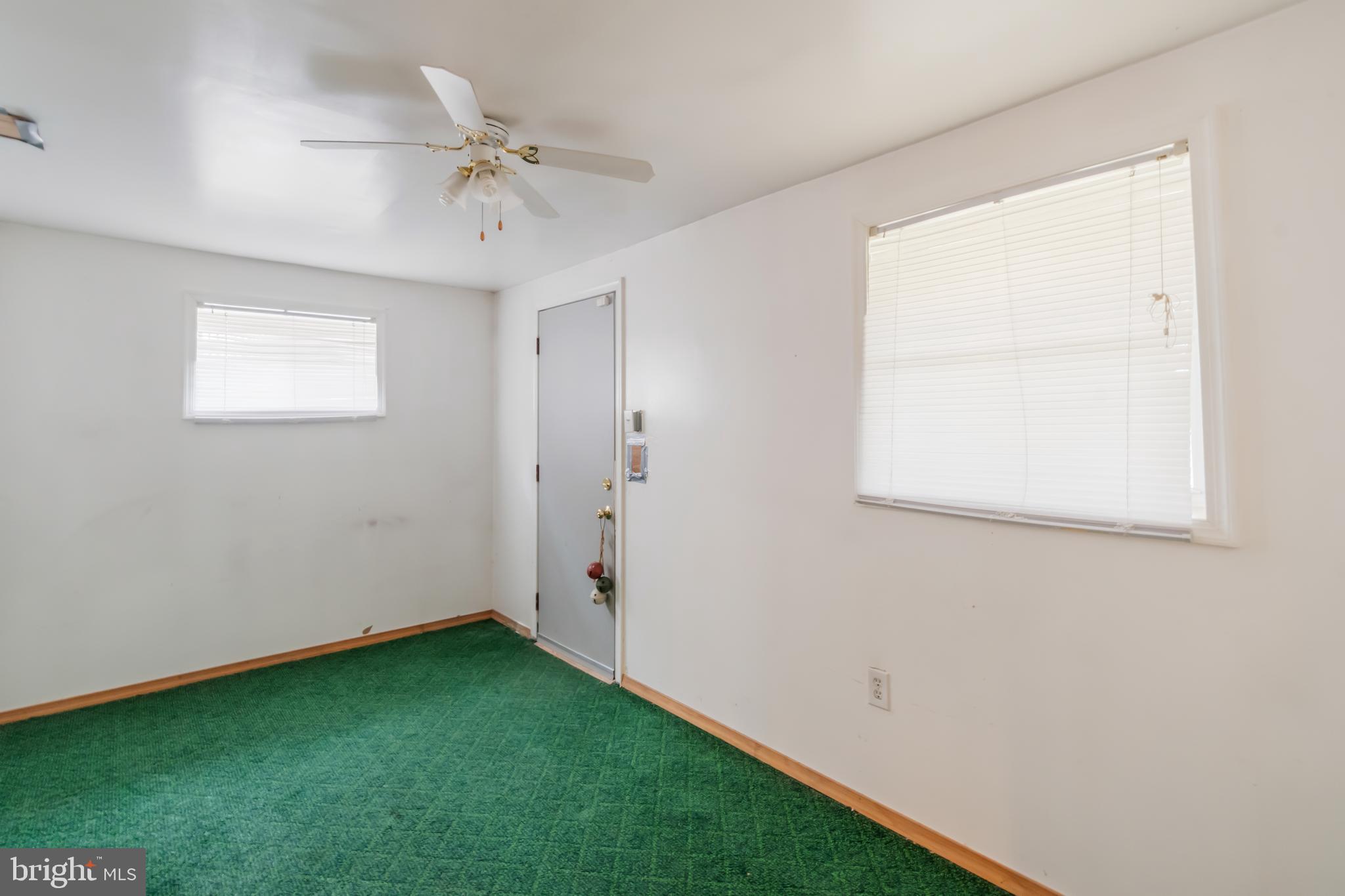 KENT VILLAGE - Residential