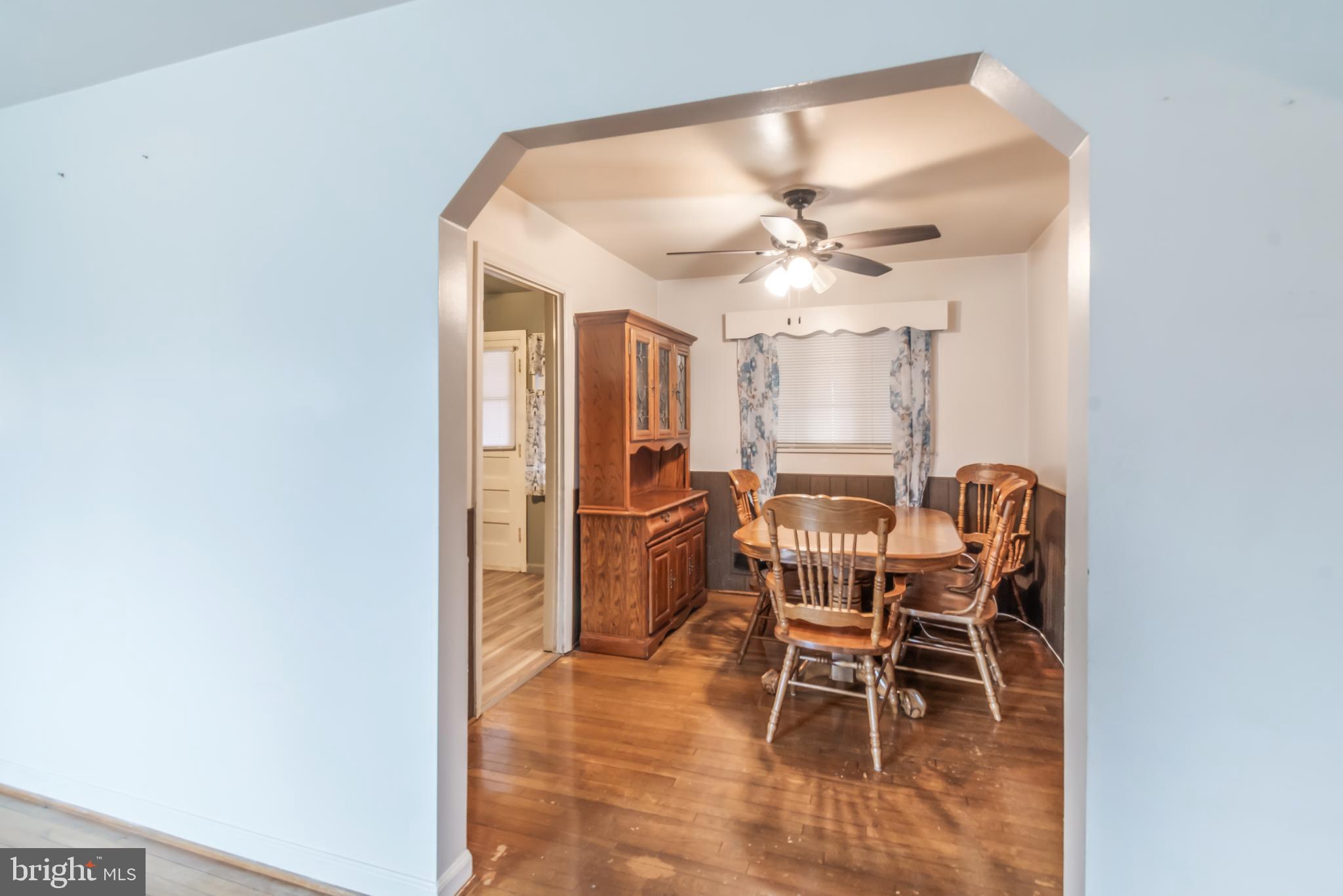 KENT VILLAGE - Residential